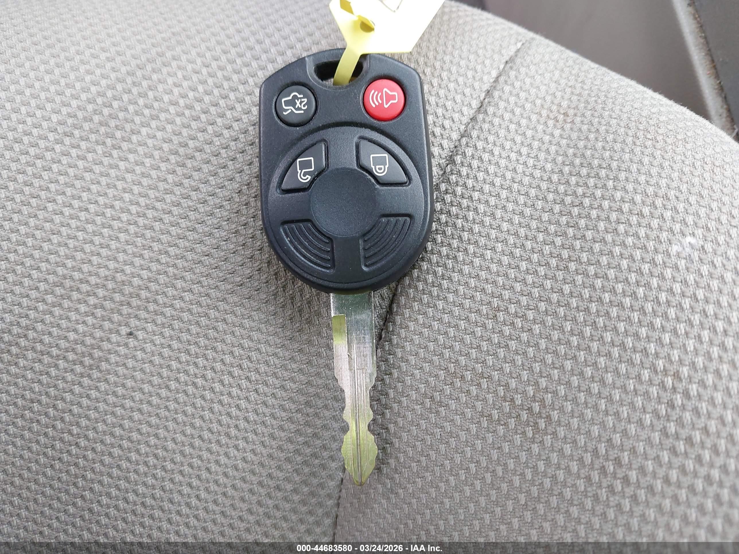 FORD ESCAPE image 11