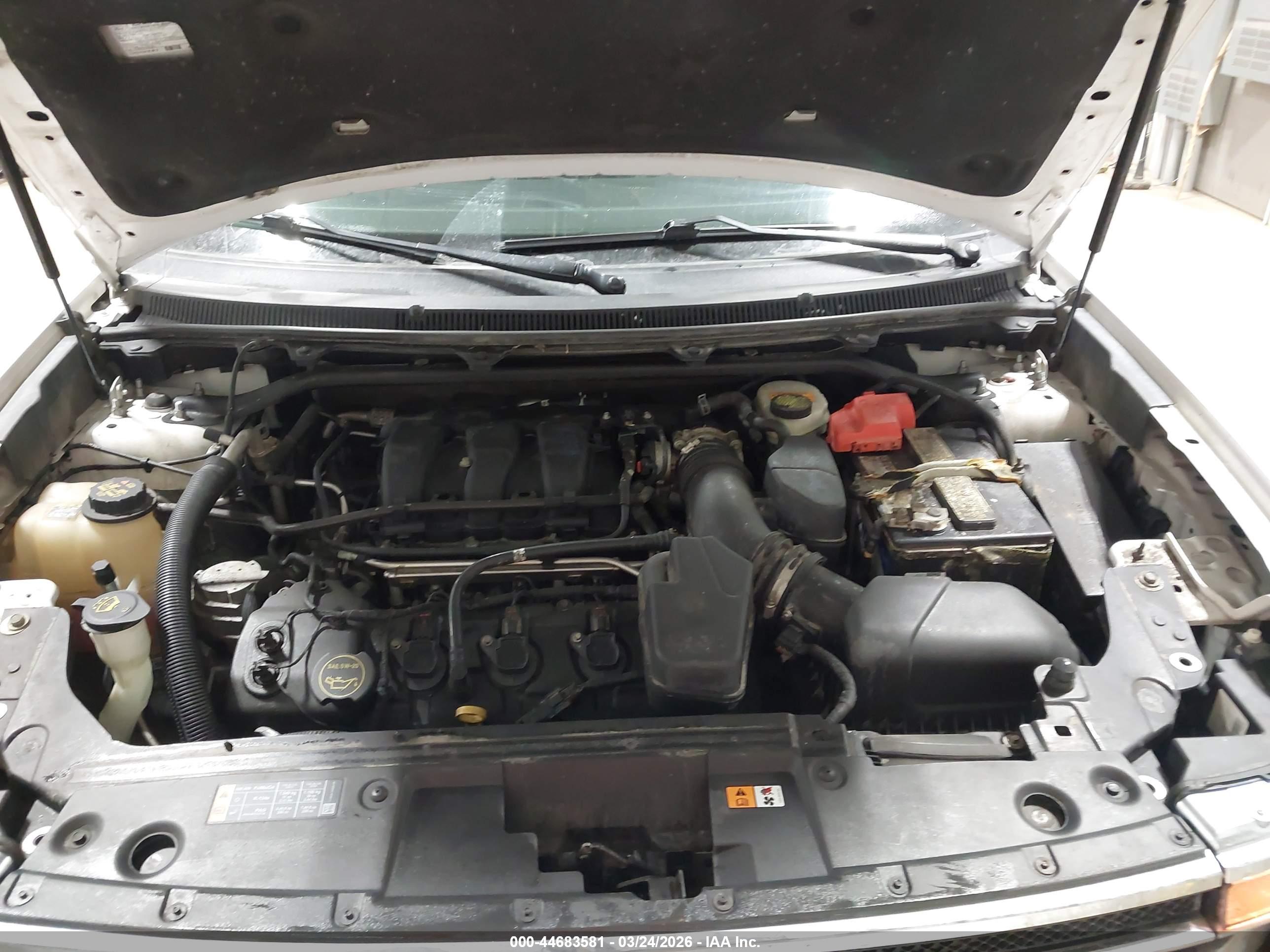 FORD FLEX image 10