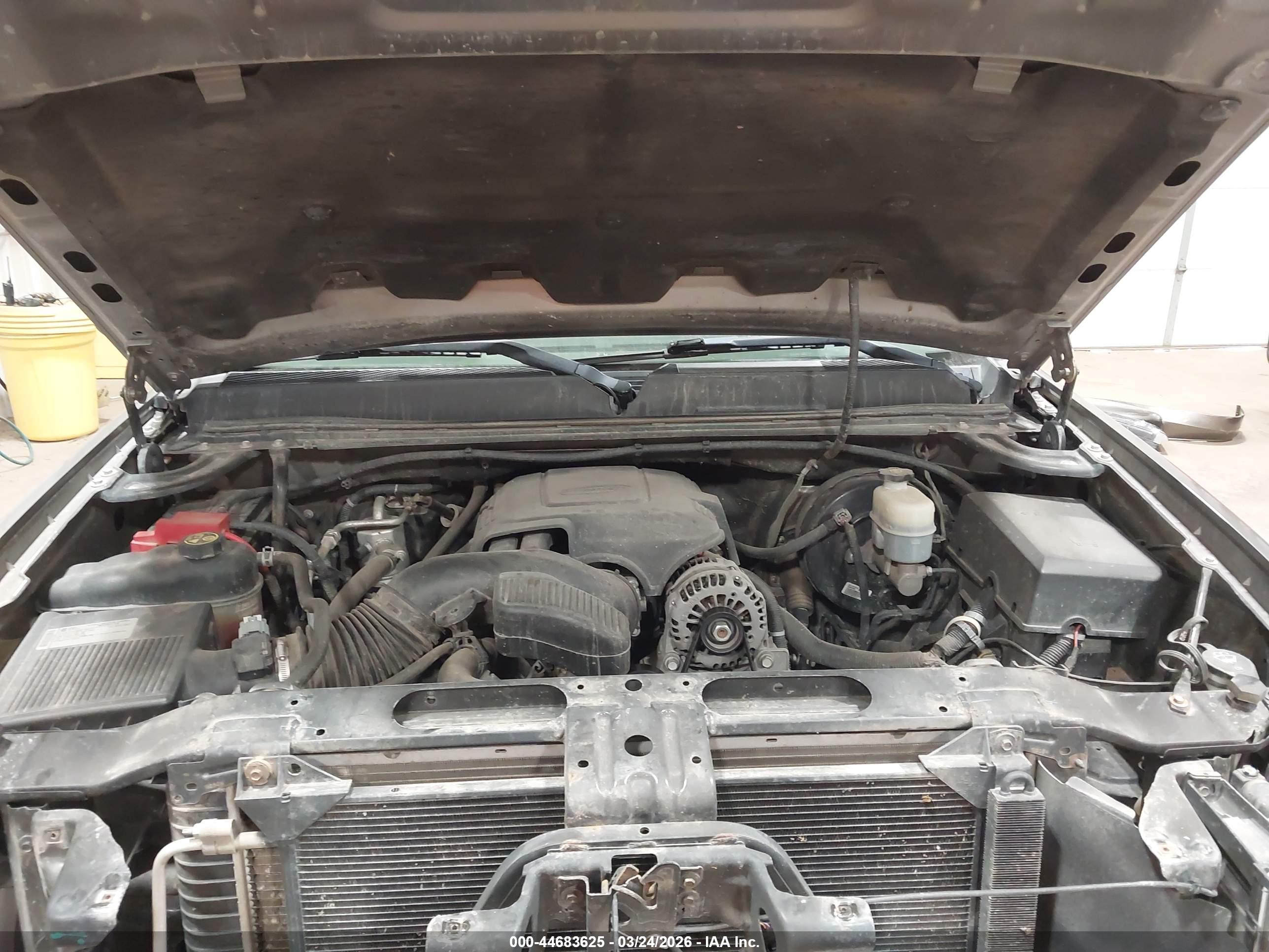 GMC SIERRA image 10