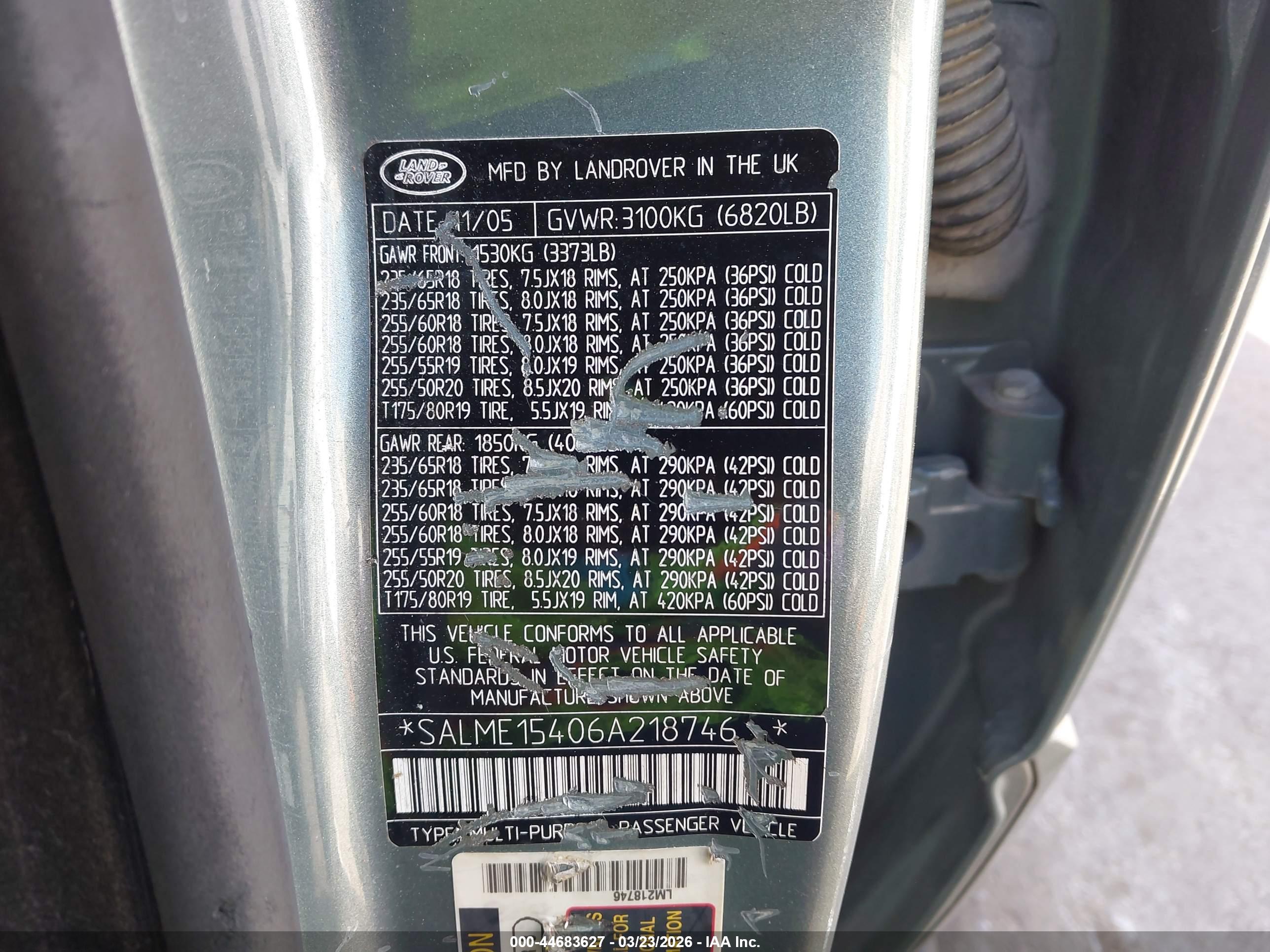 LAND ROVER image 9