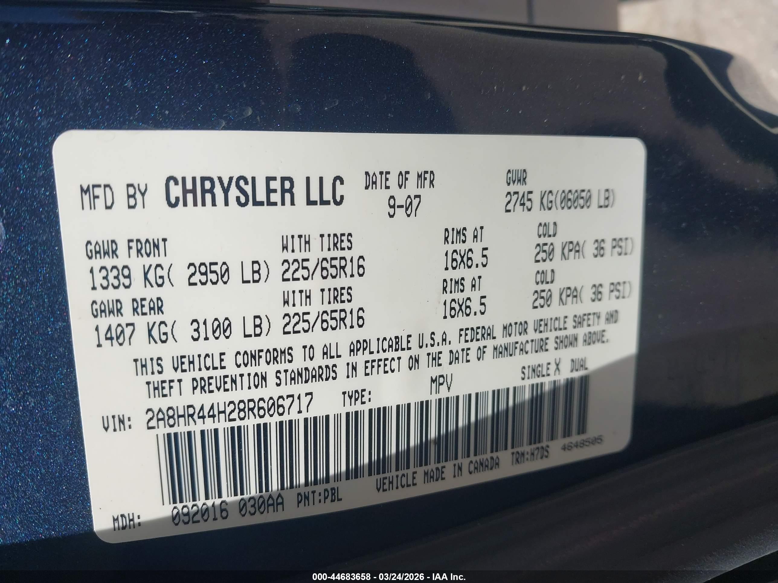 CHRYSLER TOWN image 9