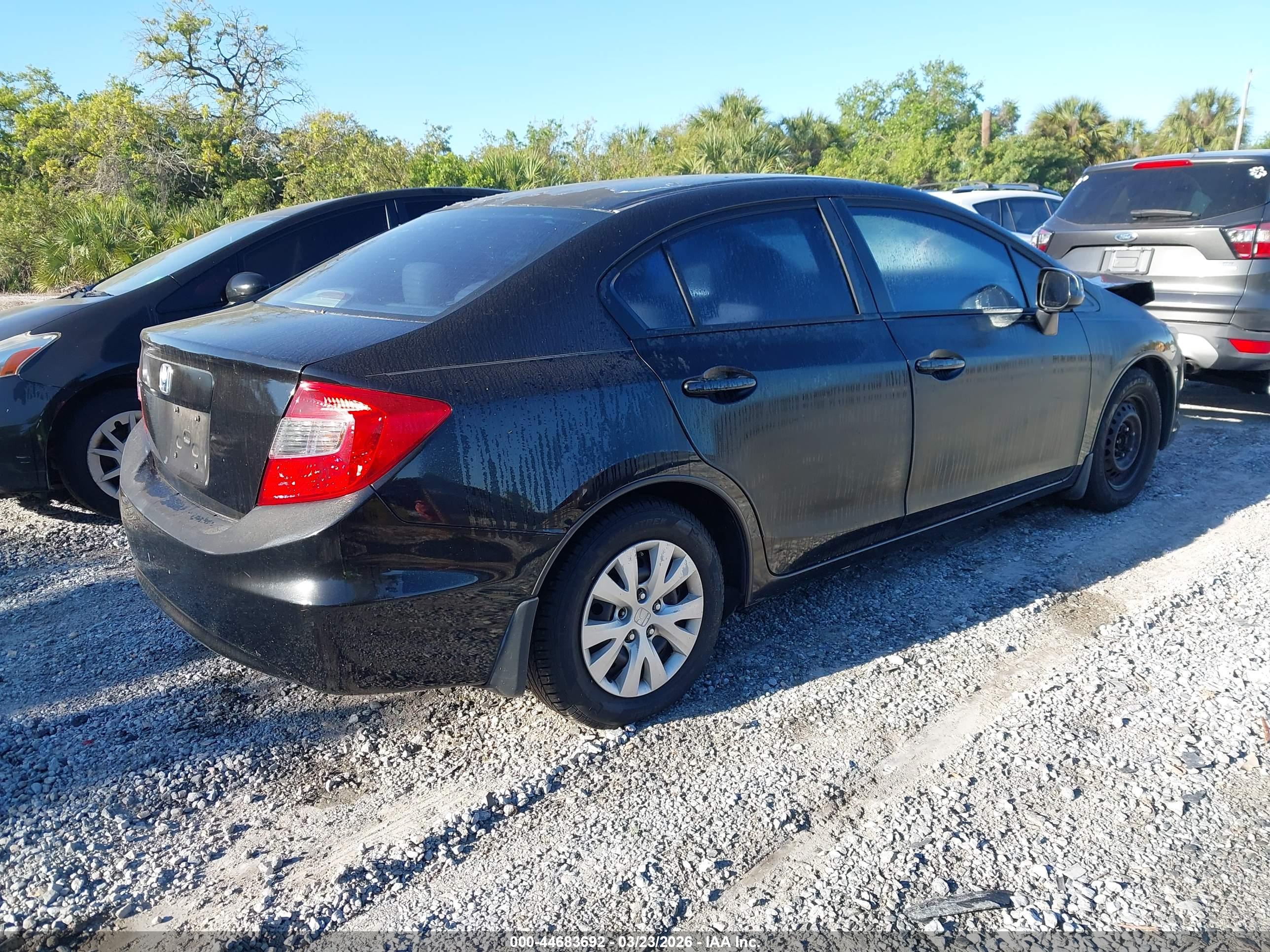 HONDA CIVIC image 4