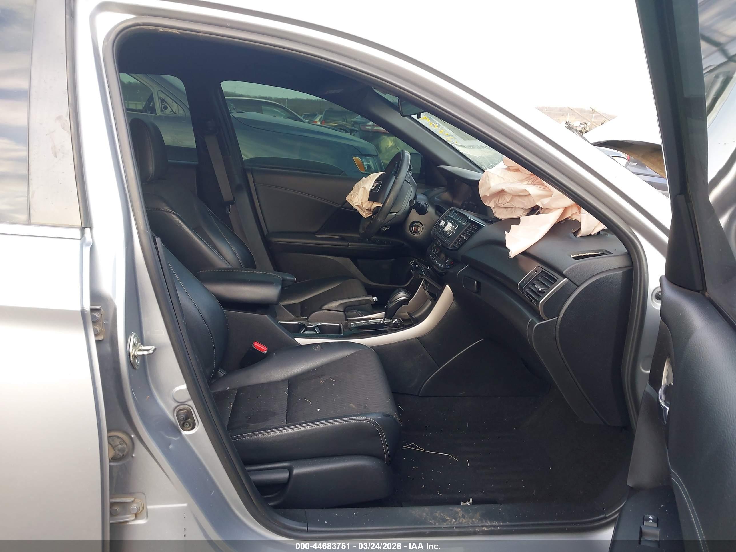 HONDA ACCORD image 5