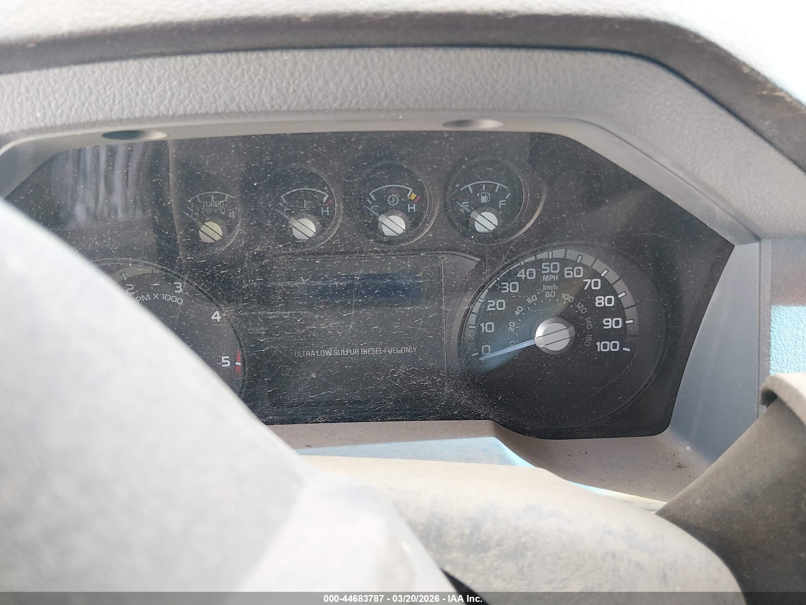 FORD F-550 image 6