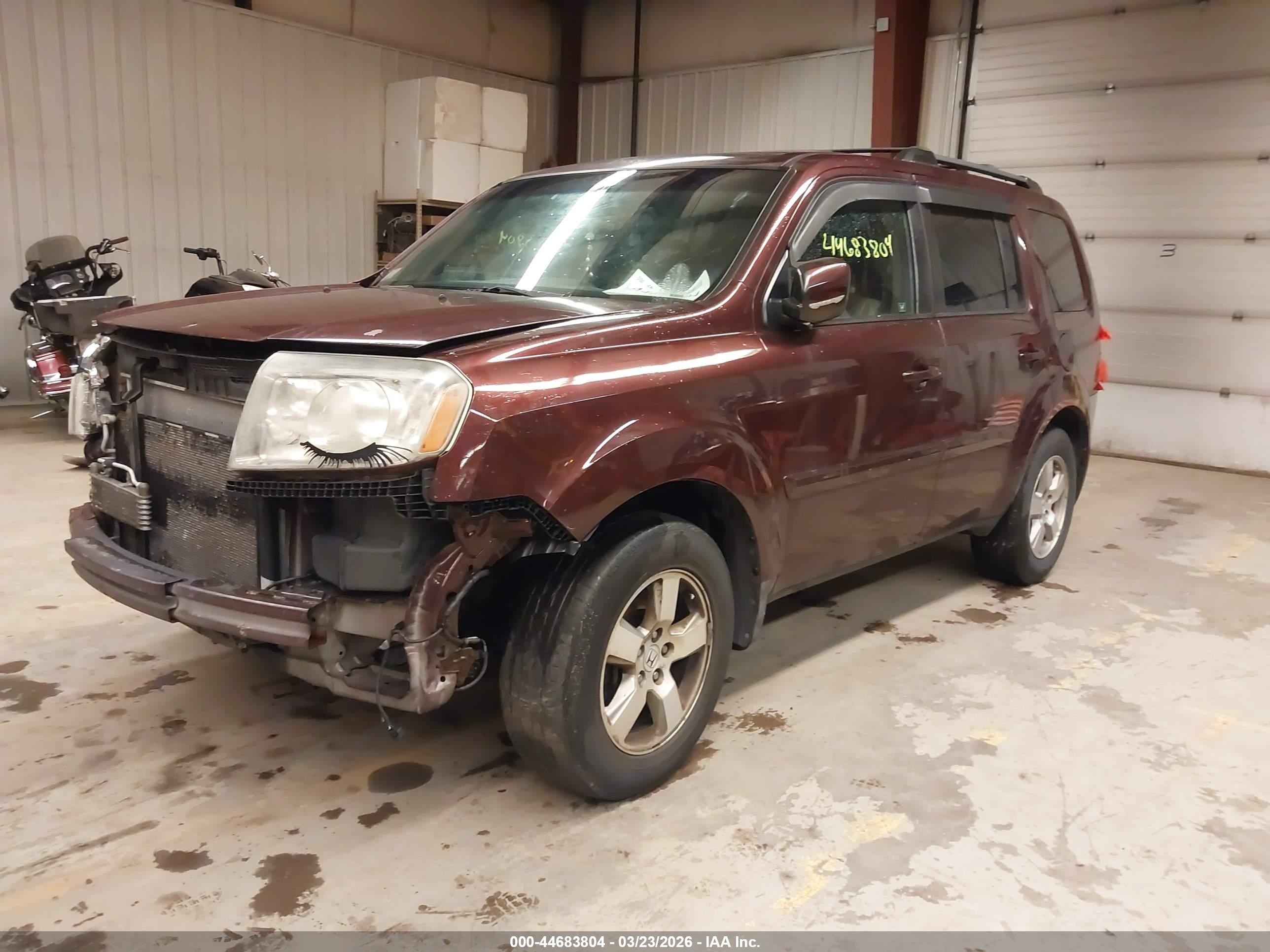 HONDA PILOT image 2