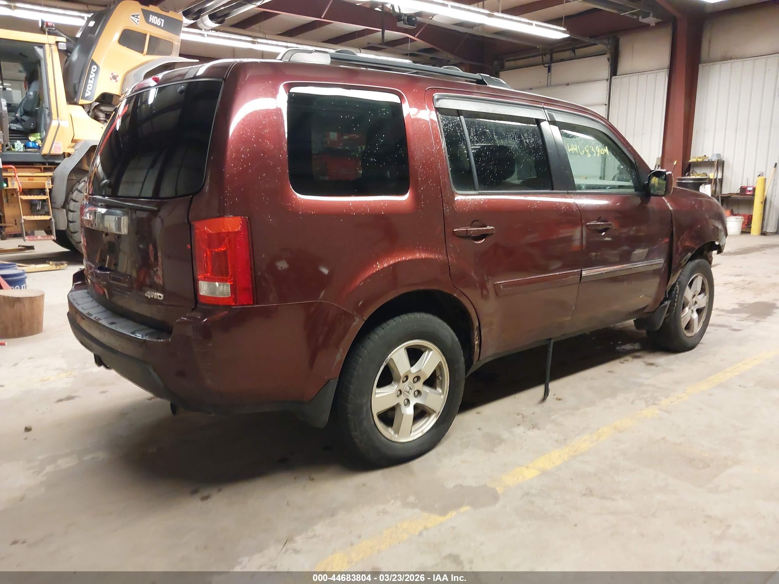 HONDA PILOT image 4