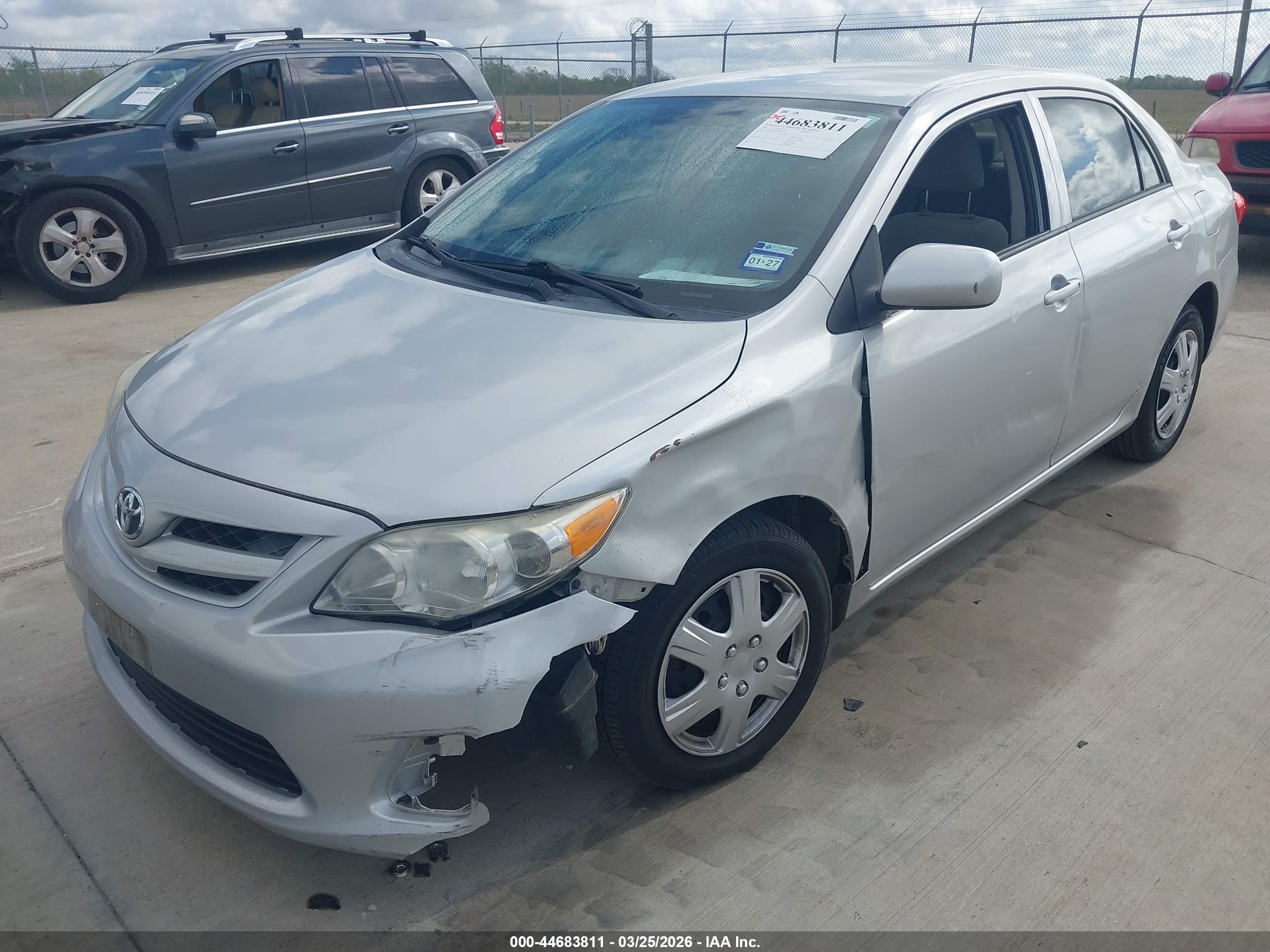 TOYOTA COROLLA image 6