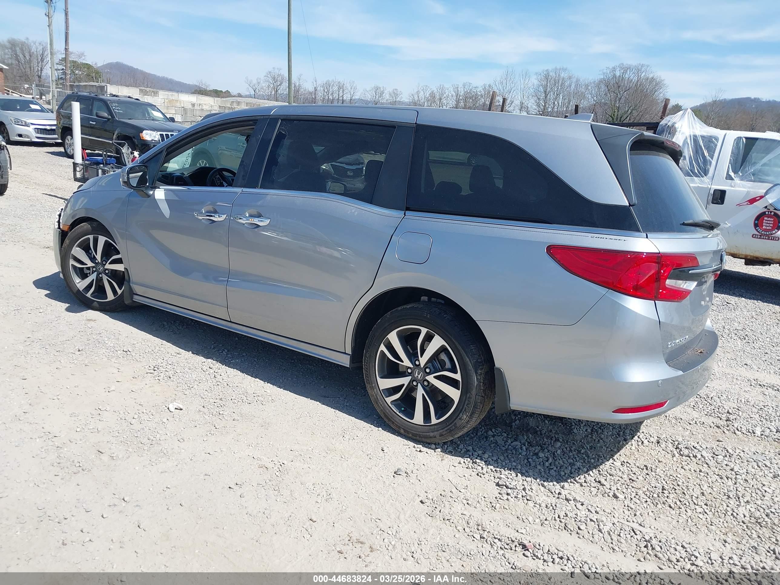 HONDA ODYSSEY image 3