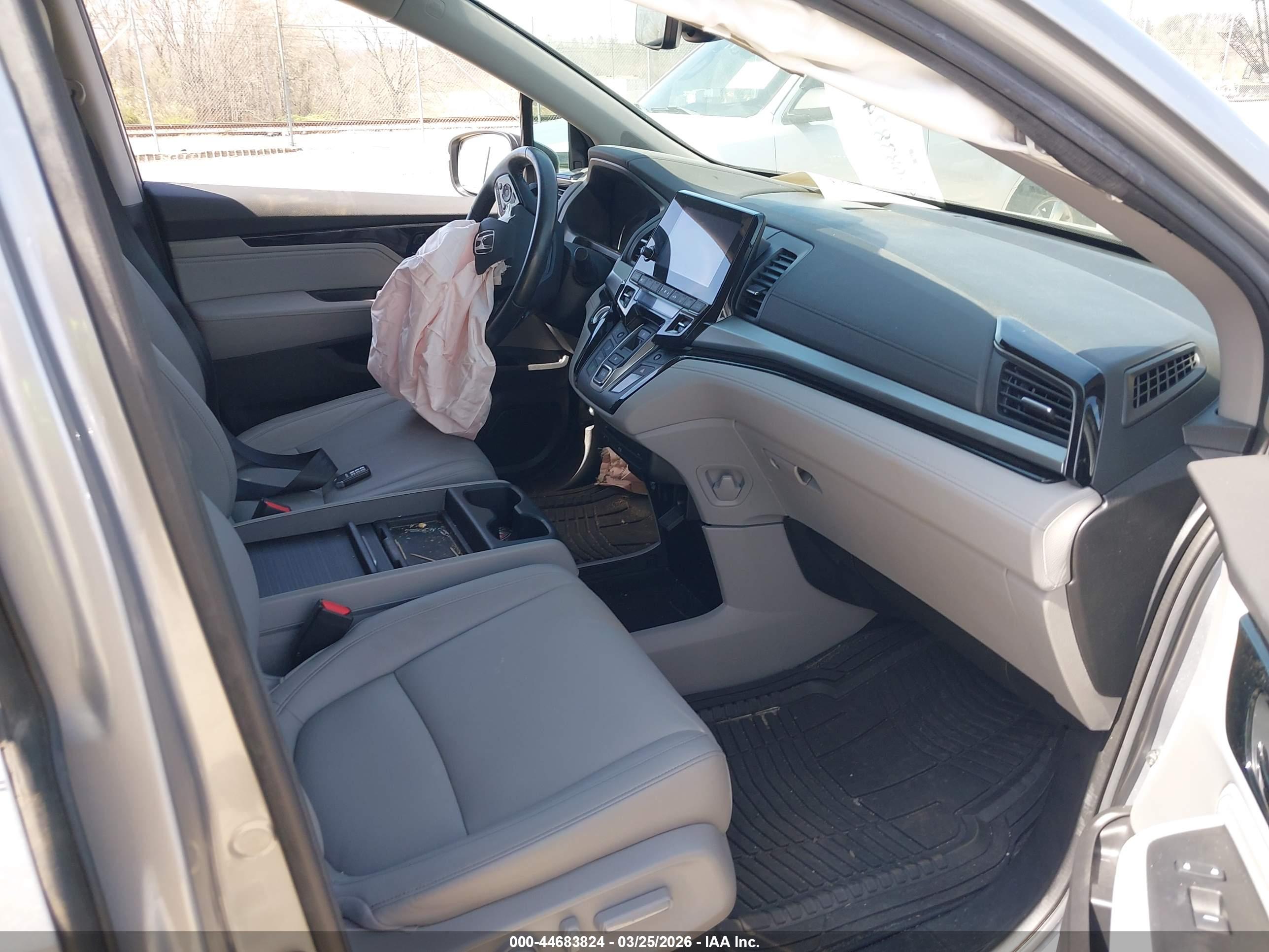 HONDA ODYSSEY image 5