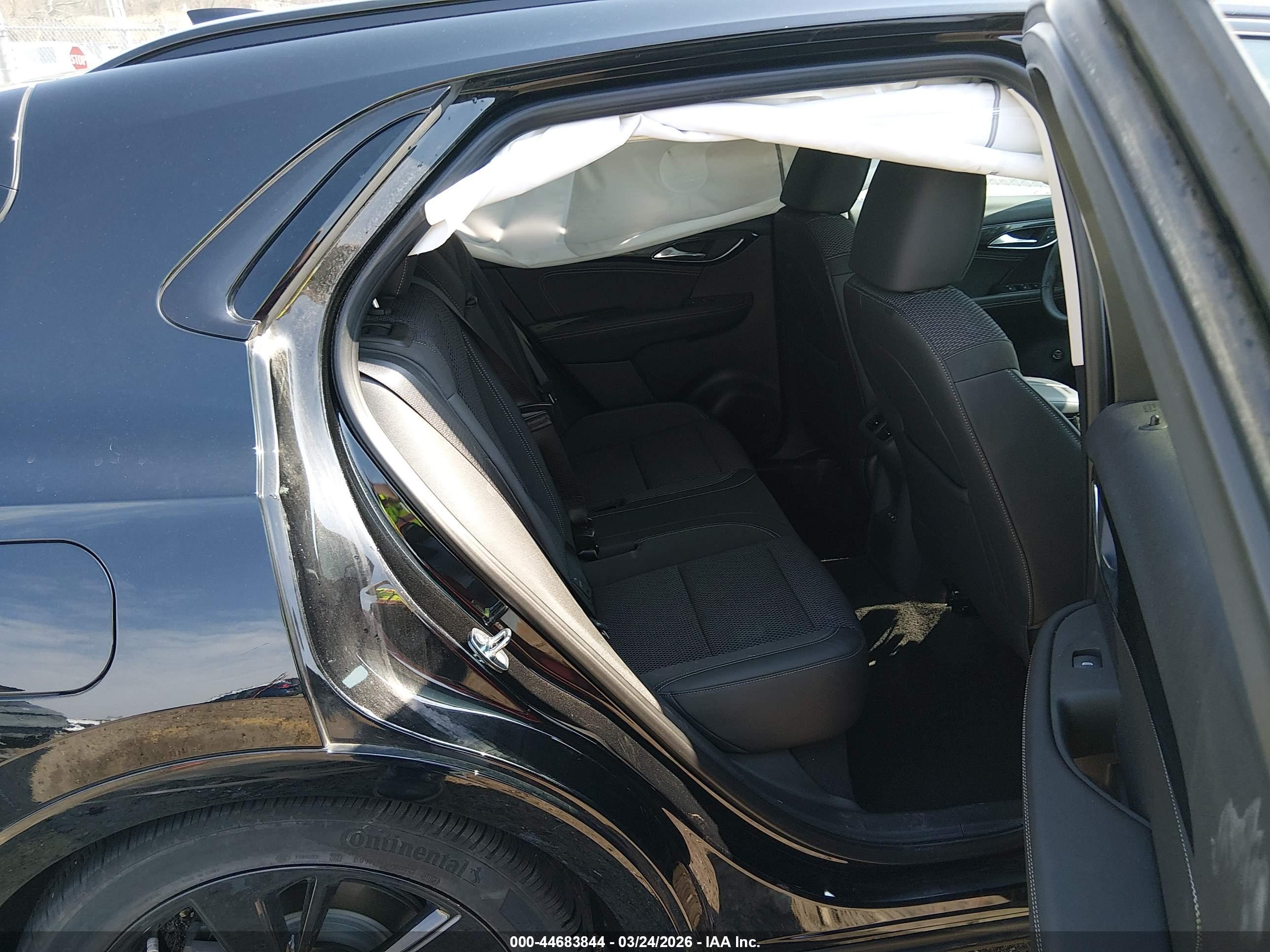 BUICK ENVISION image 8