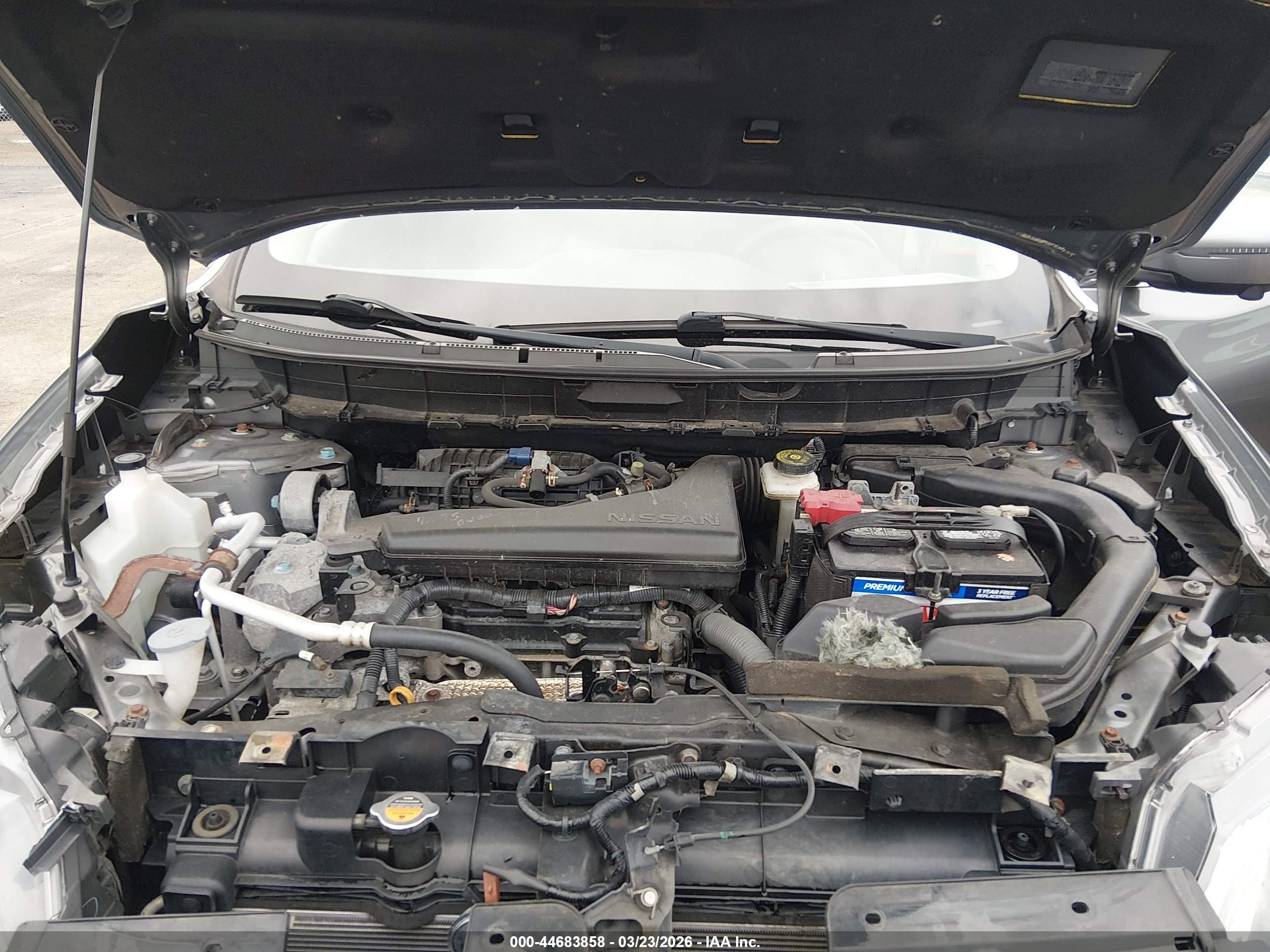 NISSAN ROGUE image 10