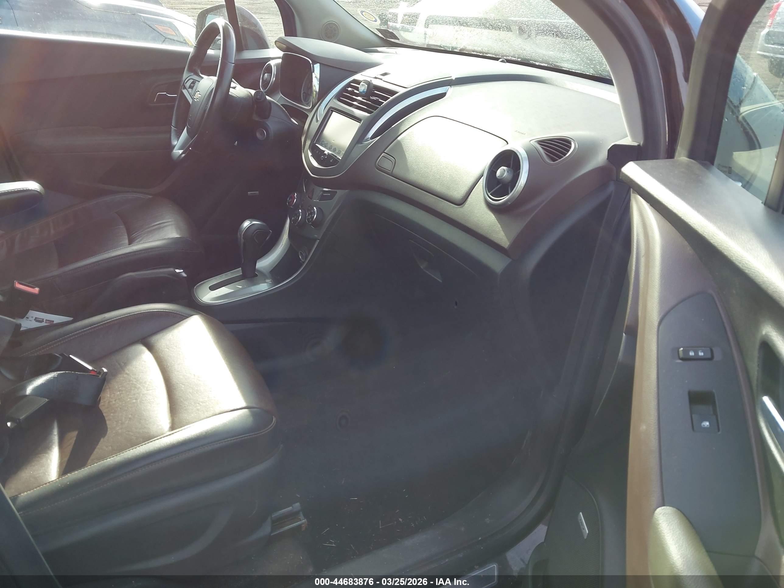 CHEVROLET TRAX image 5