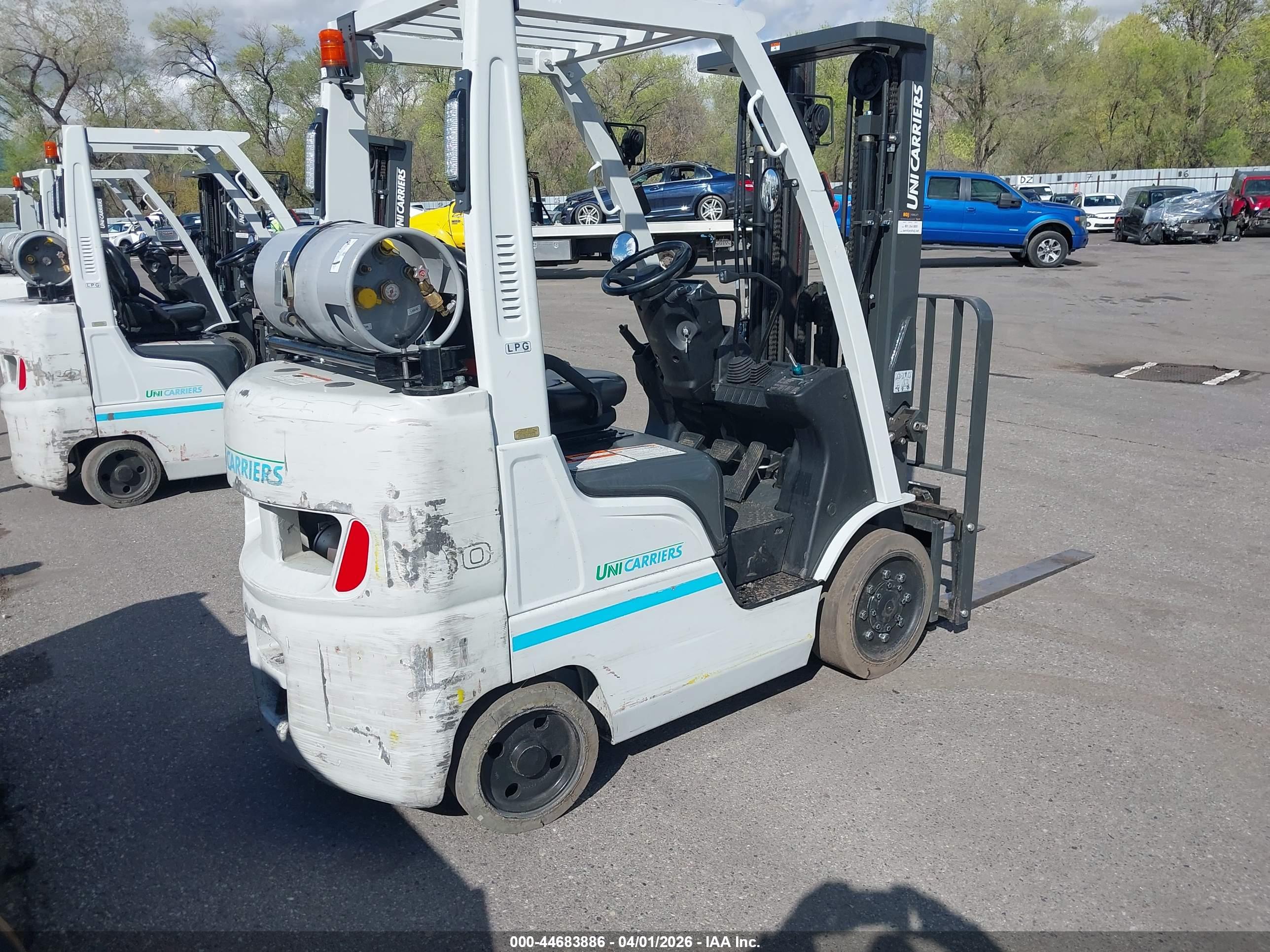 UNICARRIERS FORKLIFT image 4
