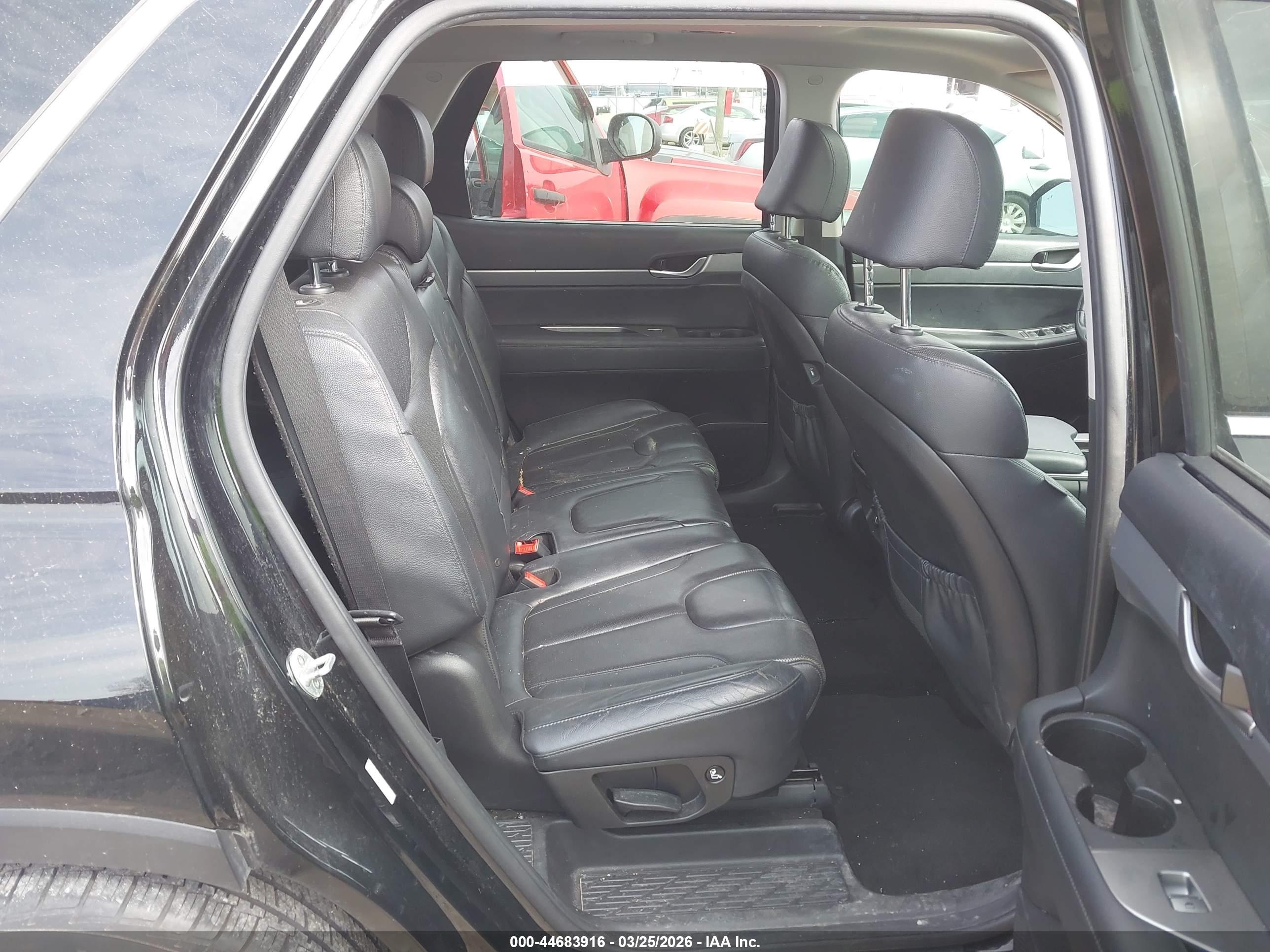HYUNDAI PALISADE image 8