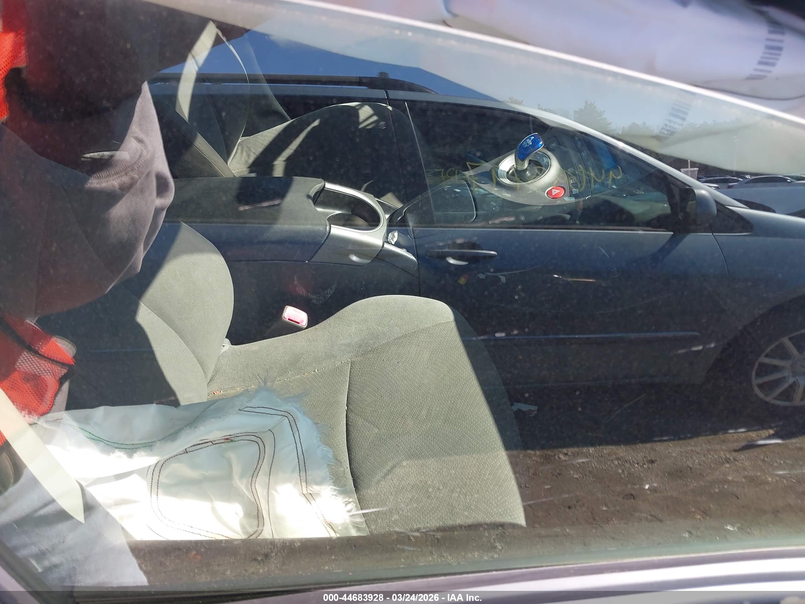 TOYOTA PRIUS image 5