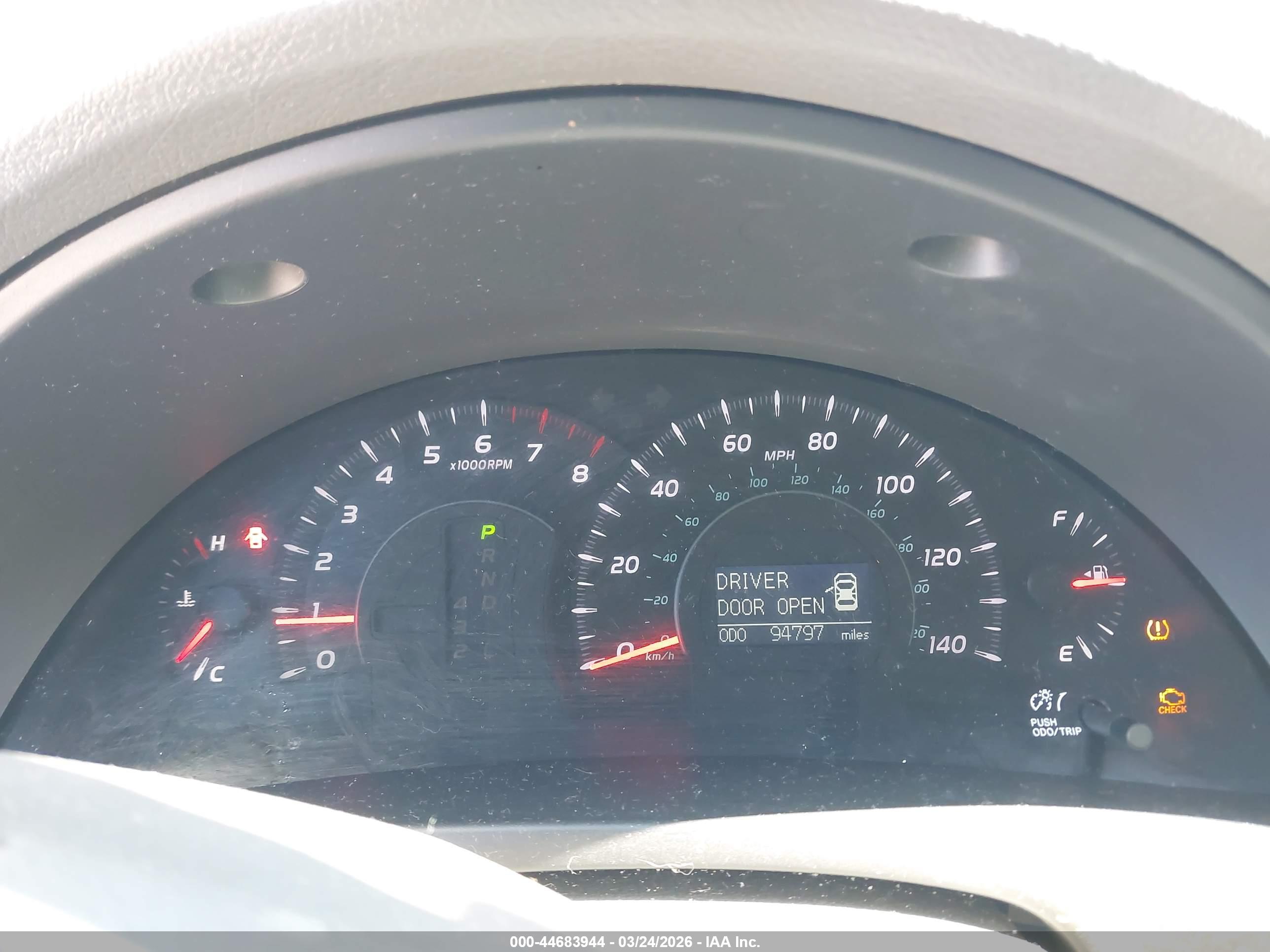 TOYOTA CAMRY image 7