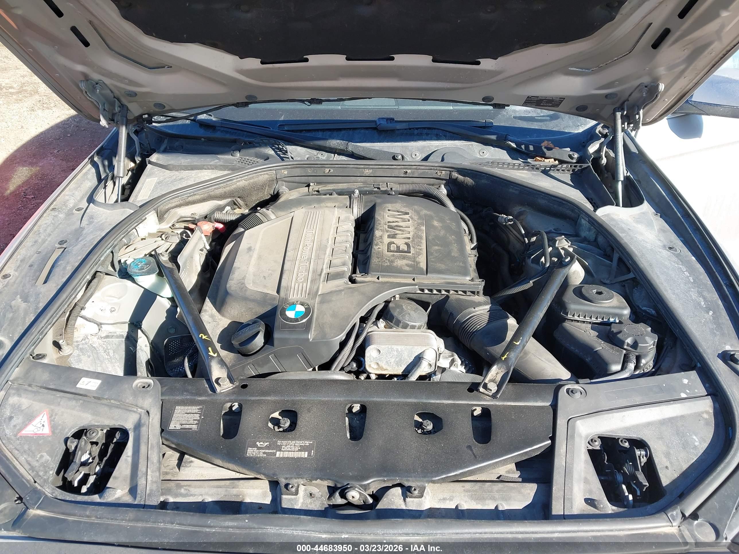 BMW 535I image 10
