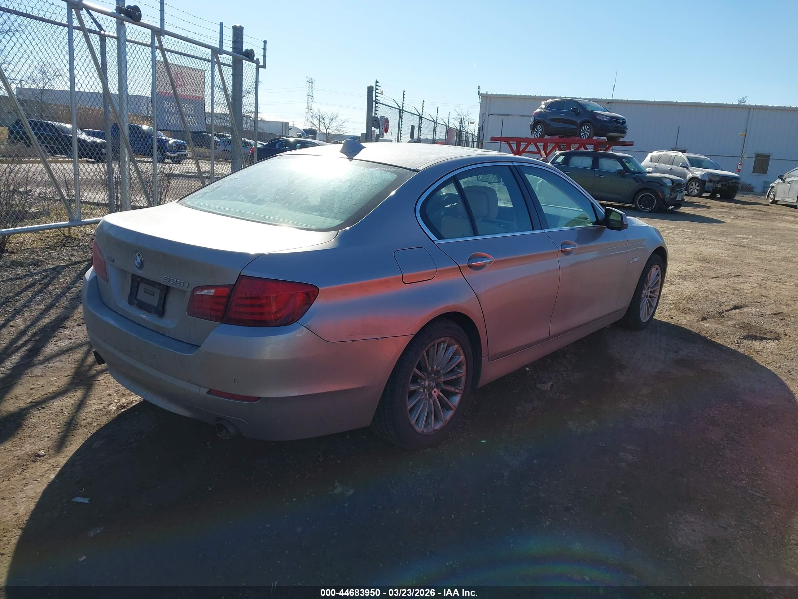 BMW 535I image 4