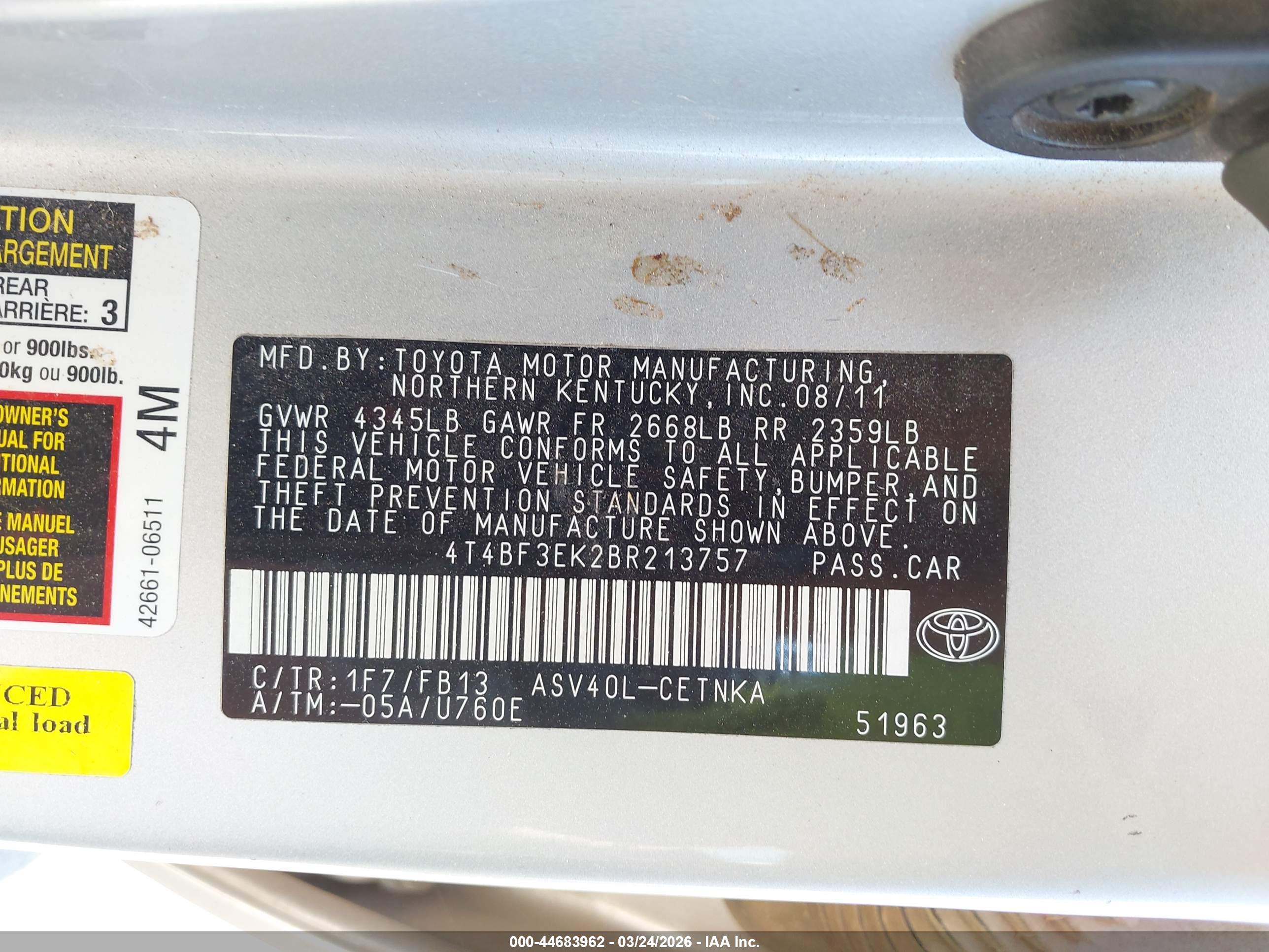 TOYOTA CAMRY image 9