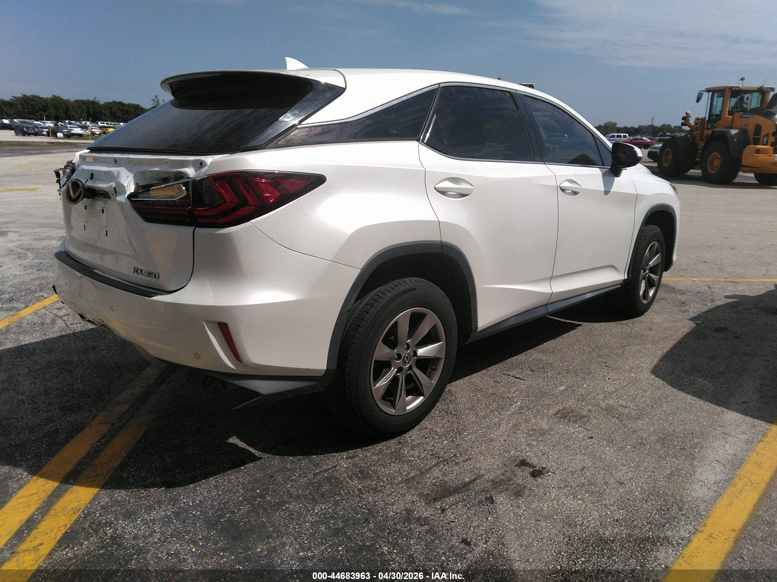 LEXUS RX image 4
