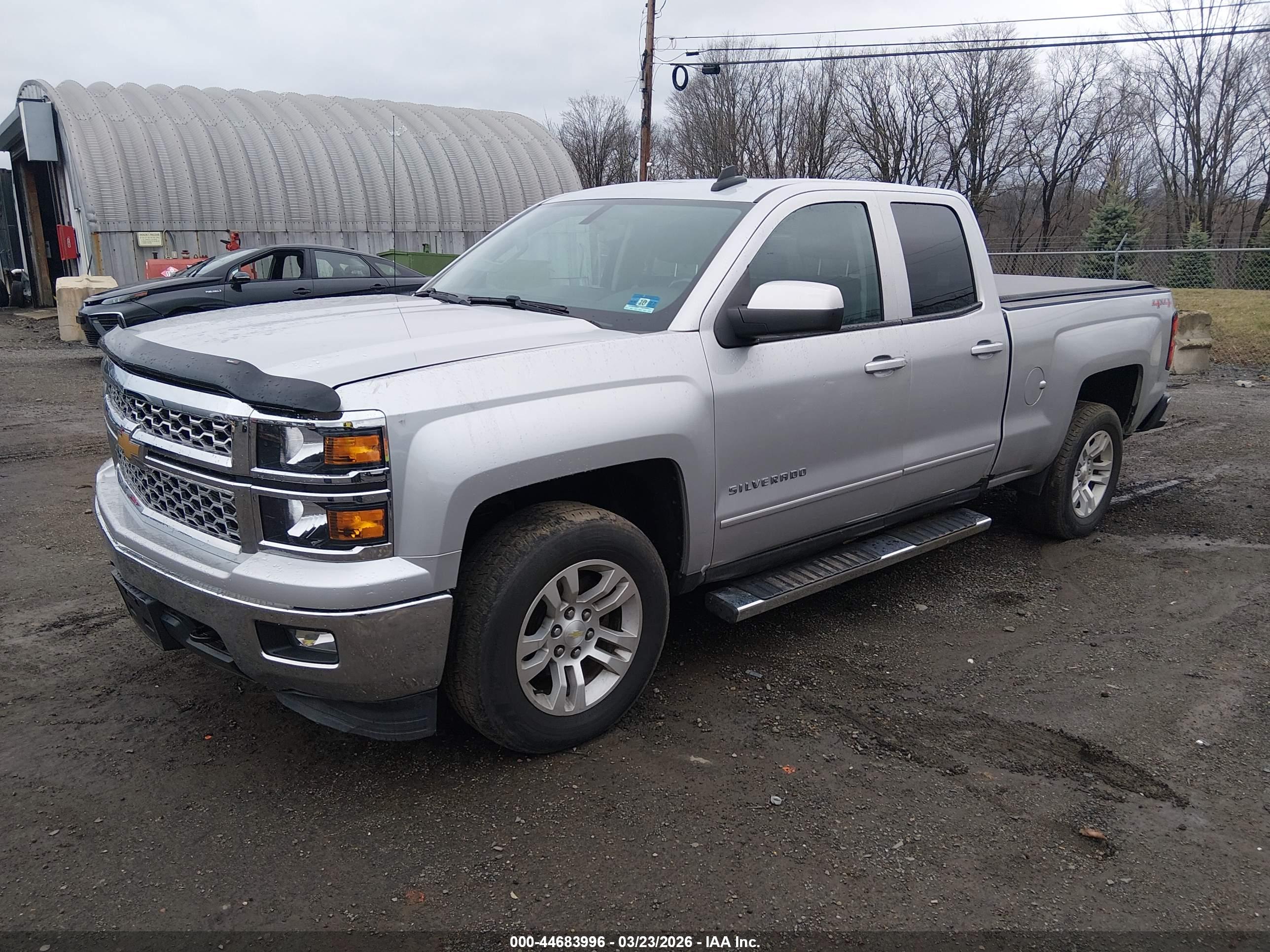 CHEVROLET SILVERADO image 2