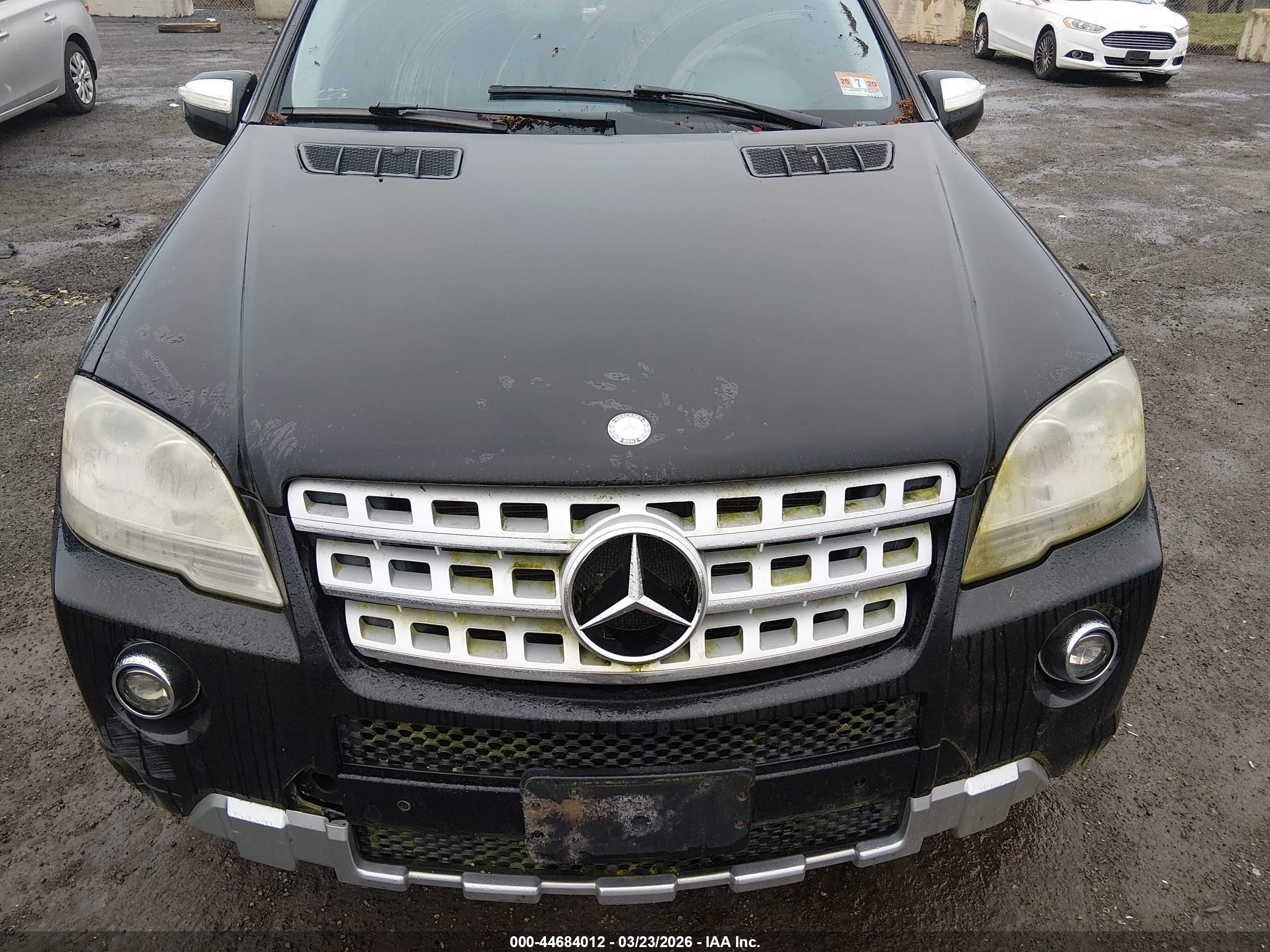 MERCEDES-BENZ ML image 6