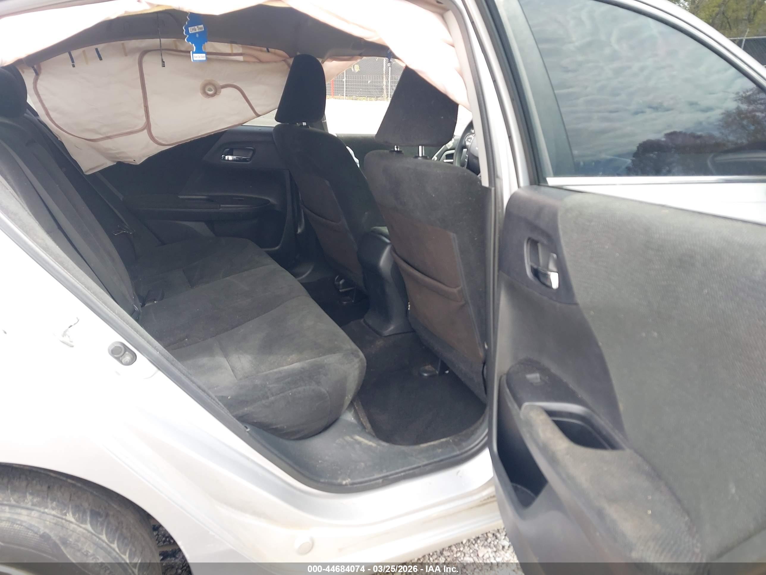 HONDA ACCORD image 8