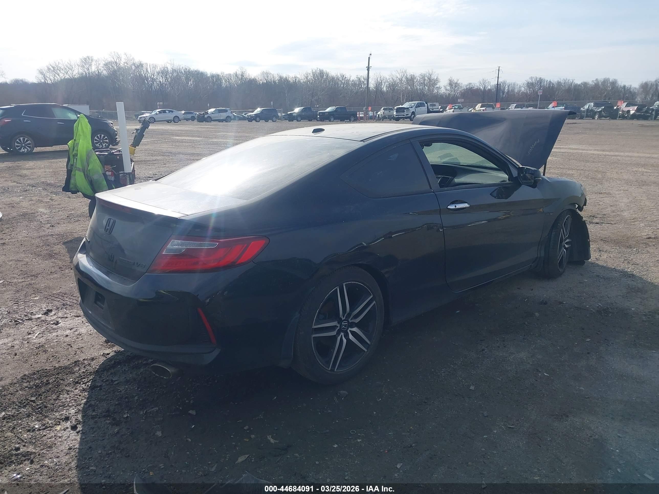 HONDA ACCORD image 4