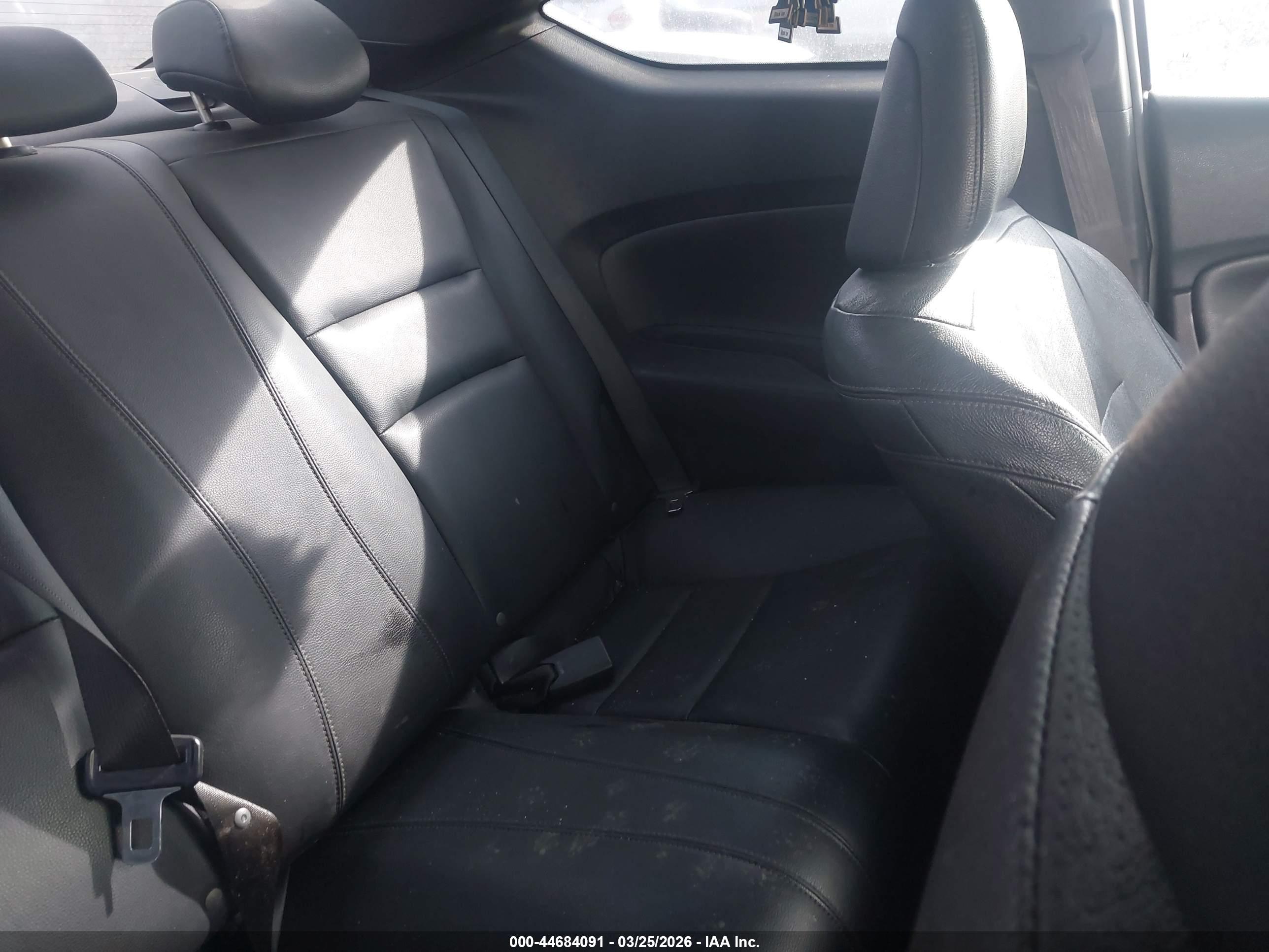 HONDA ACCORD image 8