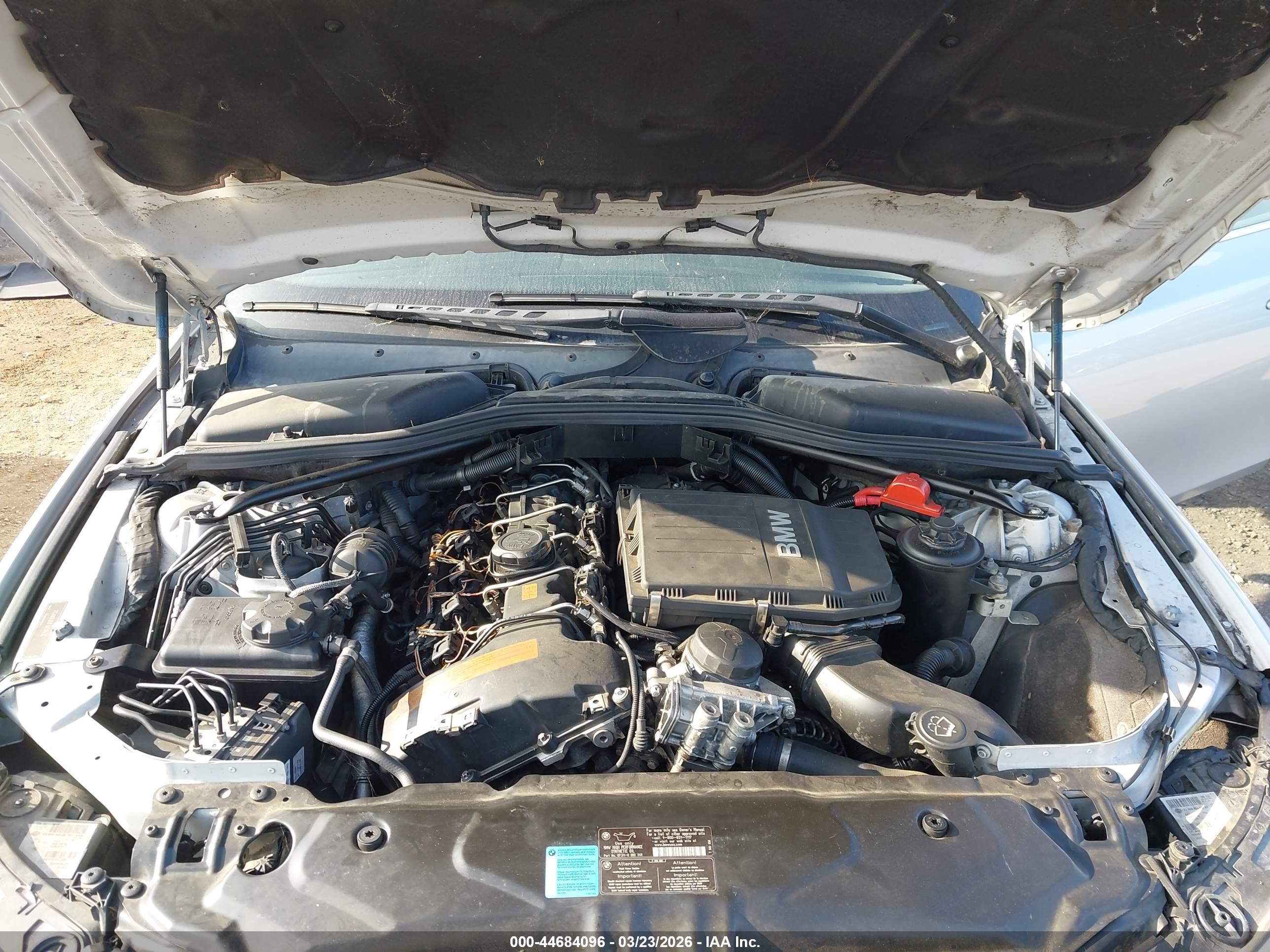 BMW 535XI image 10