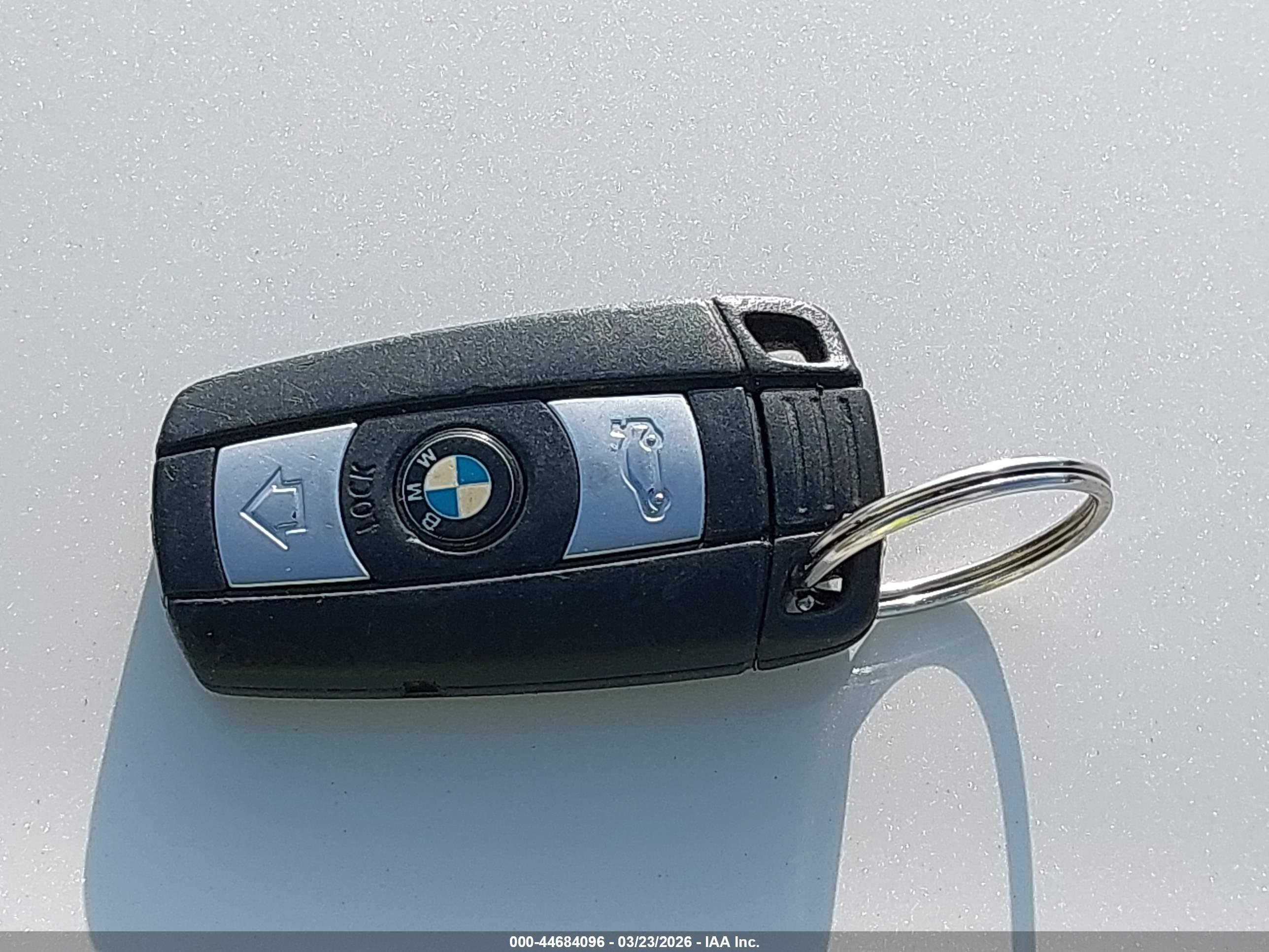 BMW 535XI image 11