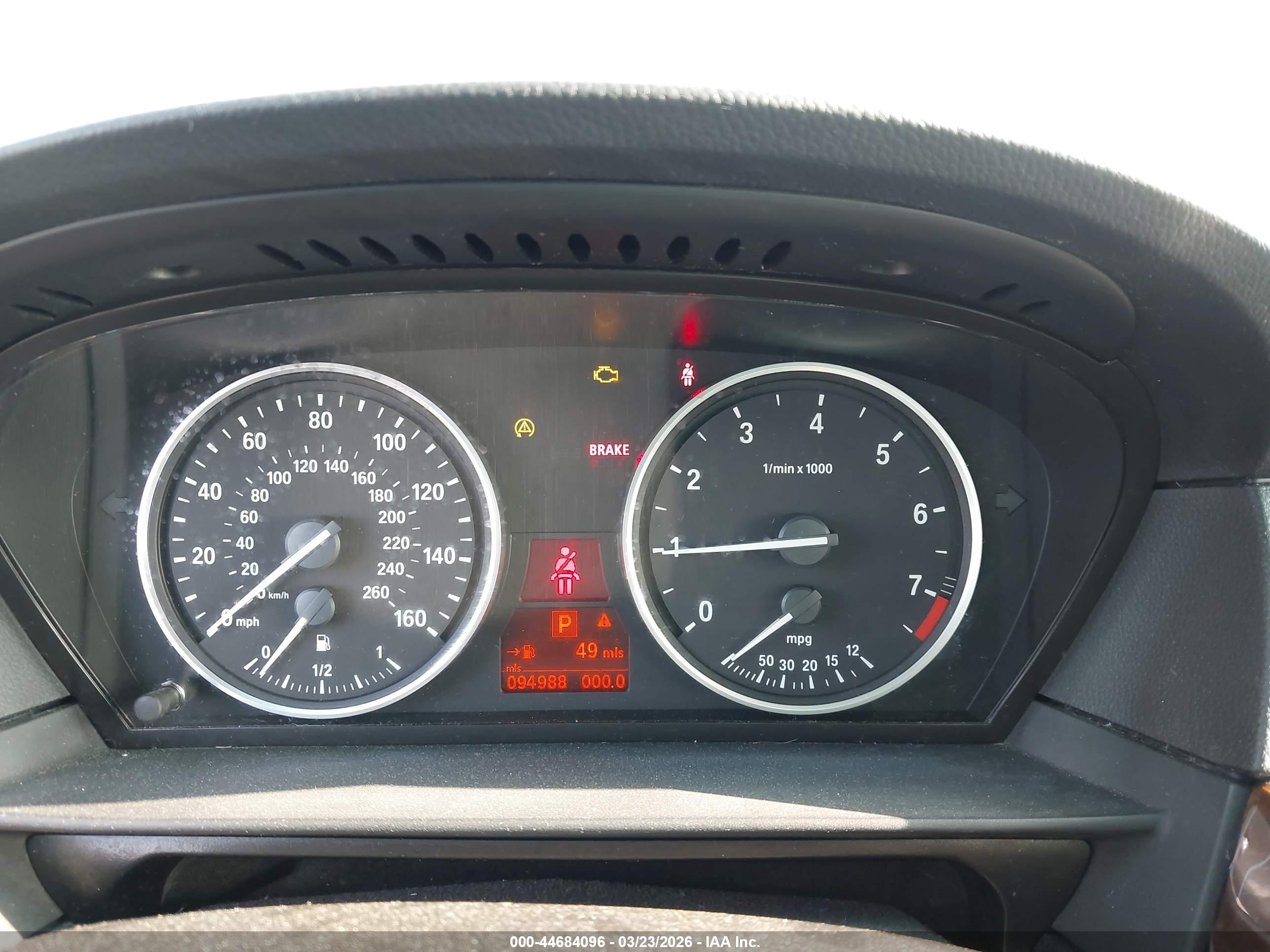 BMW 535XI image 7
