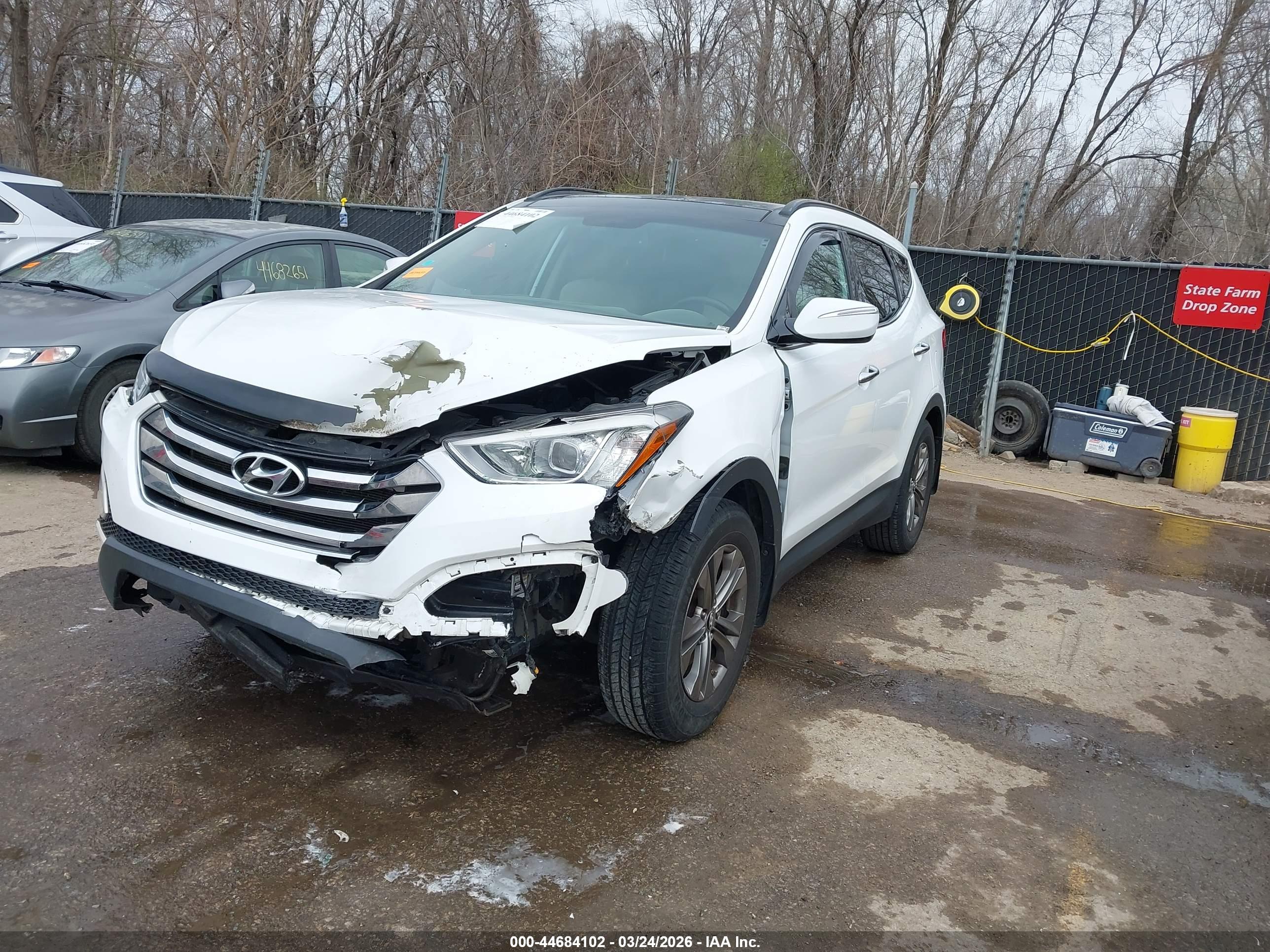HYUNDAI SANTA image 2