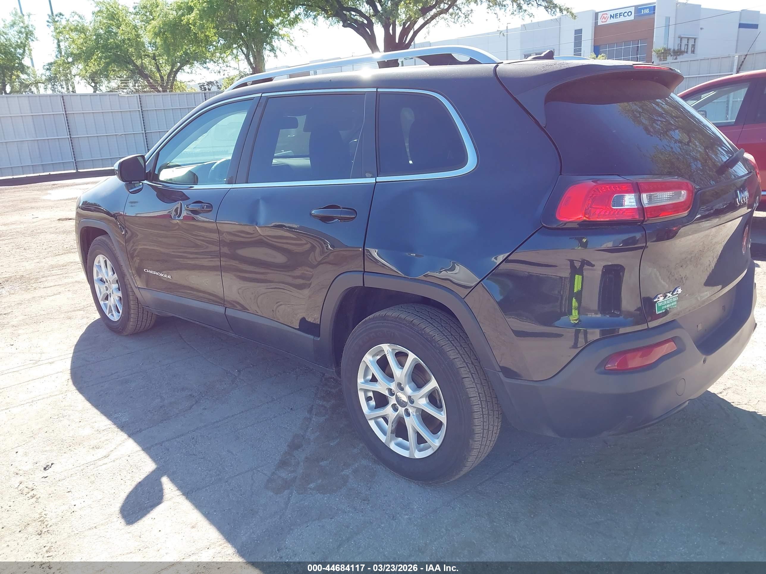 JEEP CHEROKEE image 6