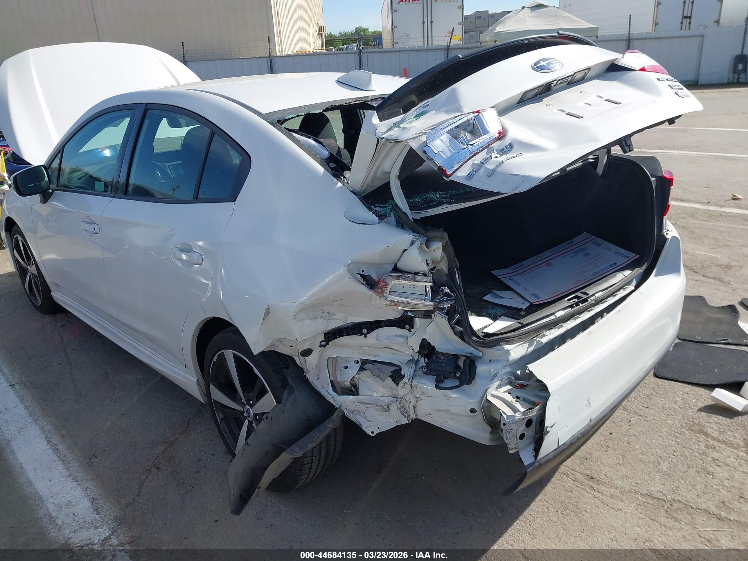 SUBARU IMPREZA image 6