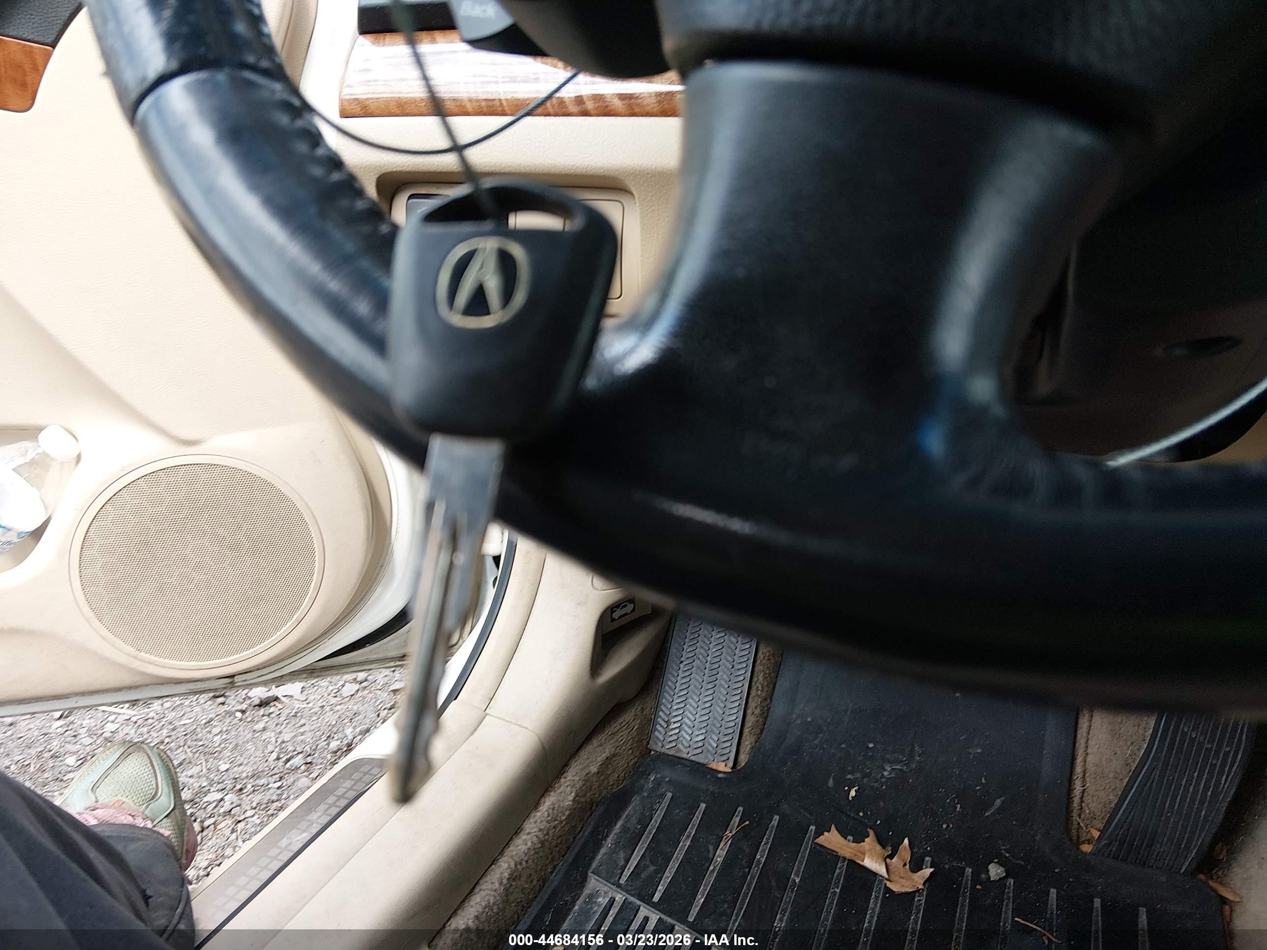 ACURA TSX image 11