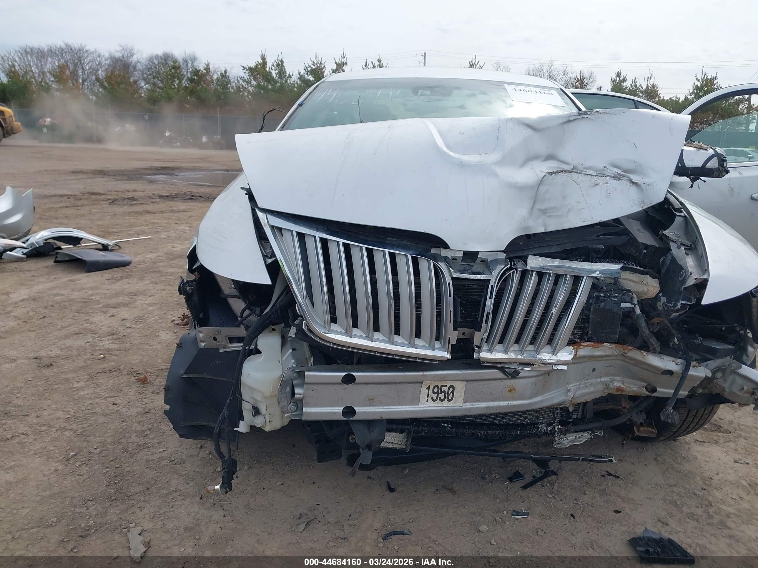 LINCOLN MKS image 6