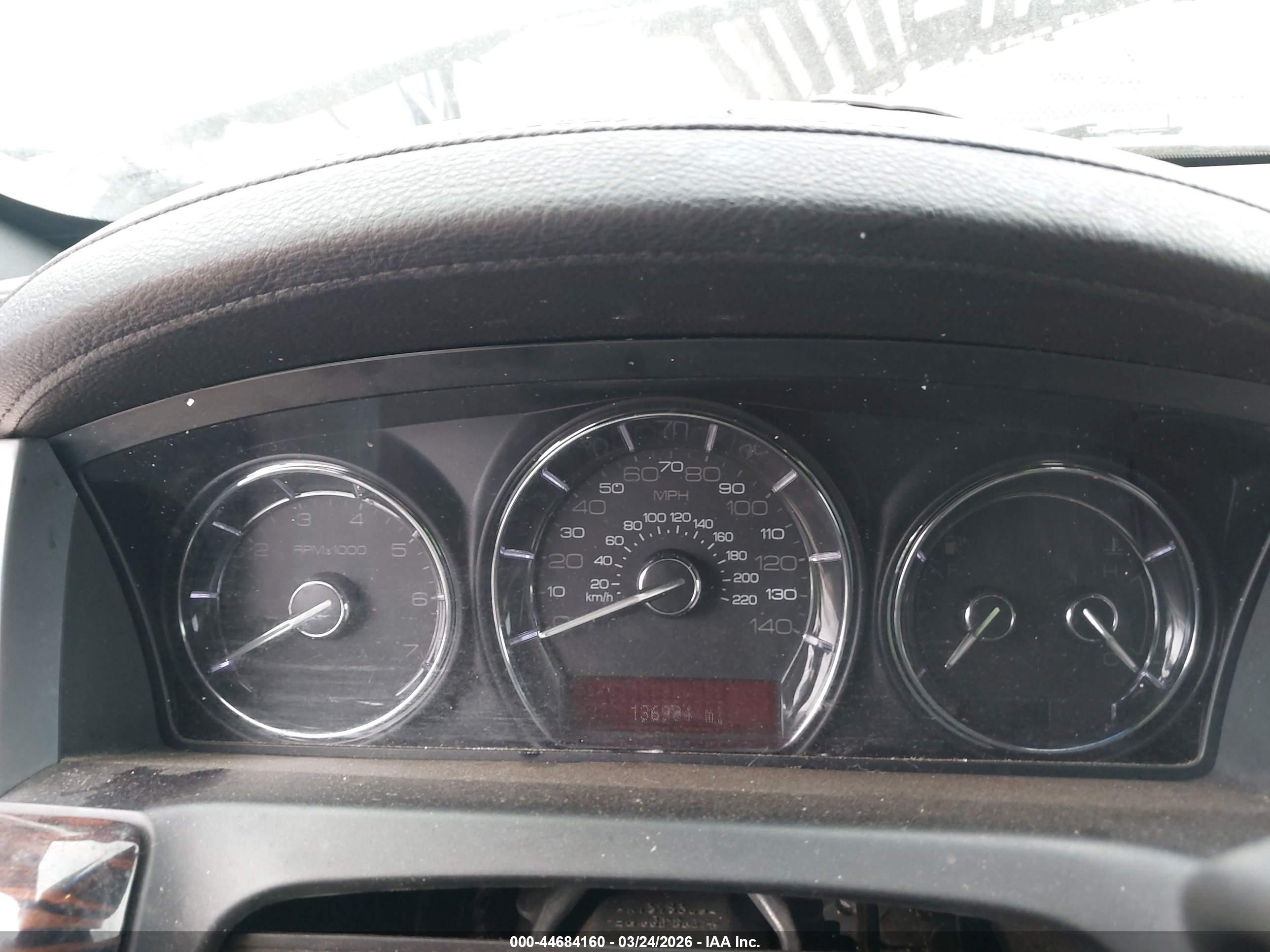 LINCOLN MKS image 7