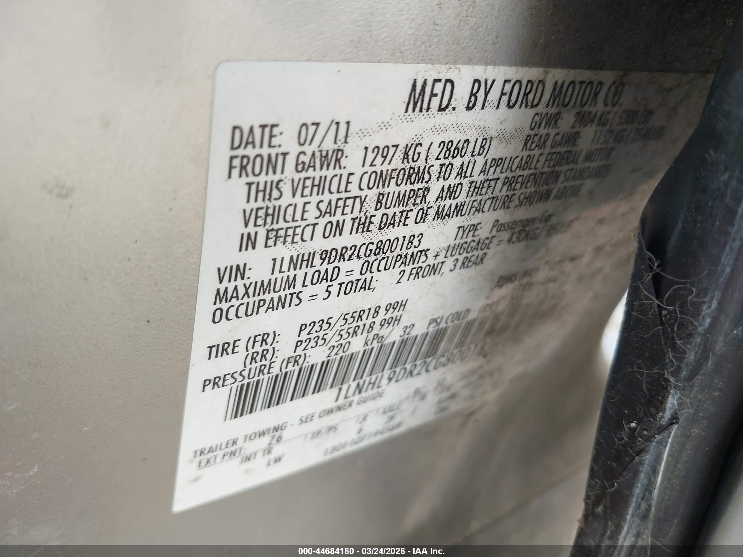 LINCOLN MKS image 9