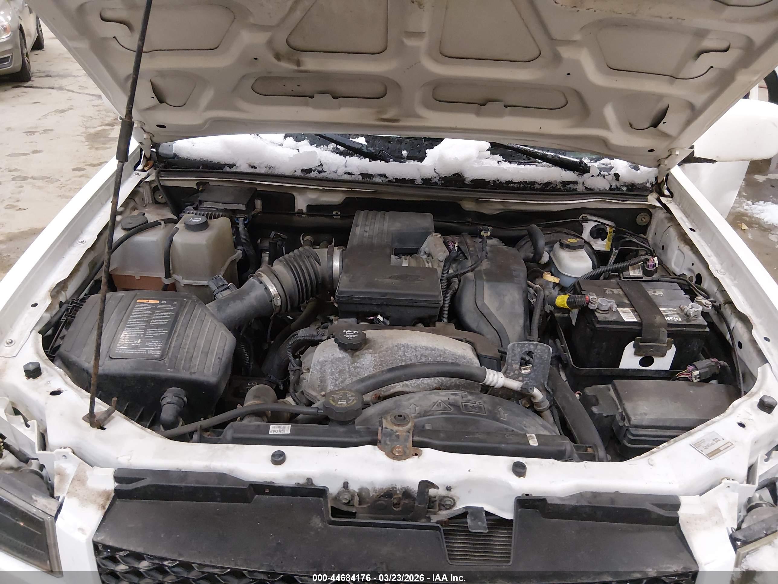 CHEVROLET COLORADO image 10