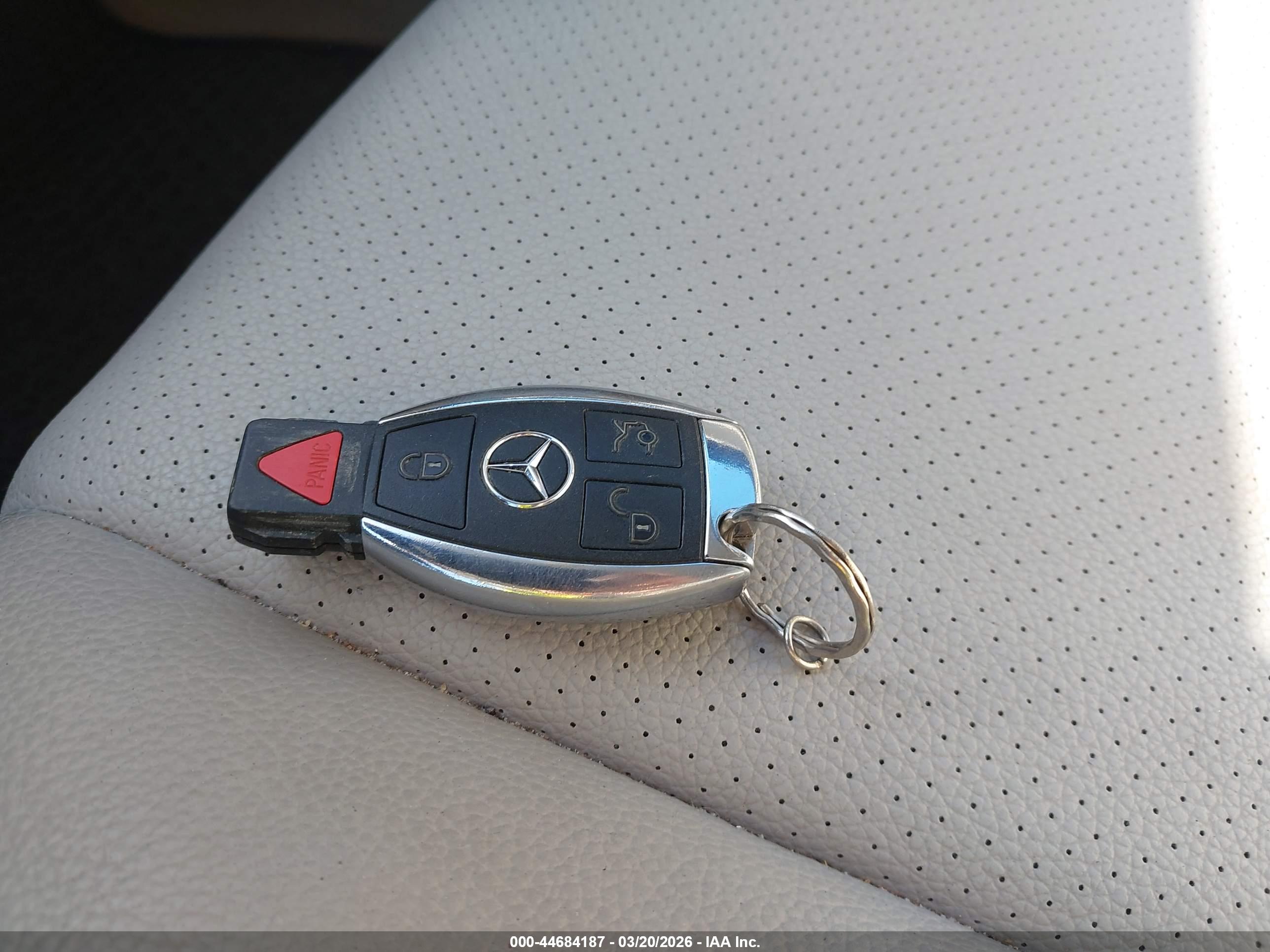 MERCEDES-BENZ C image 11