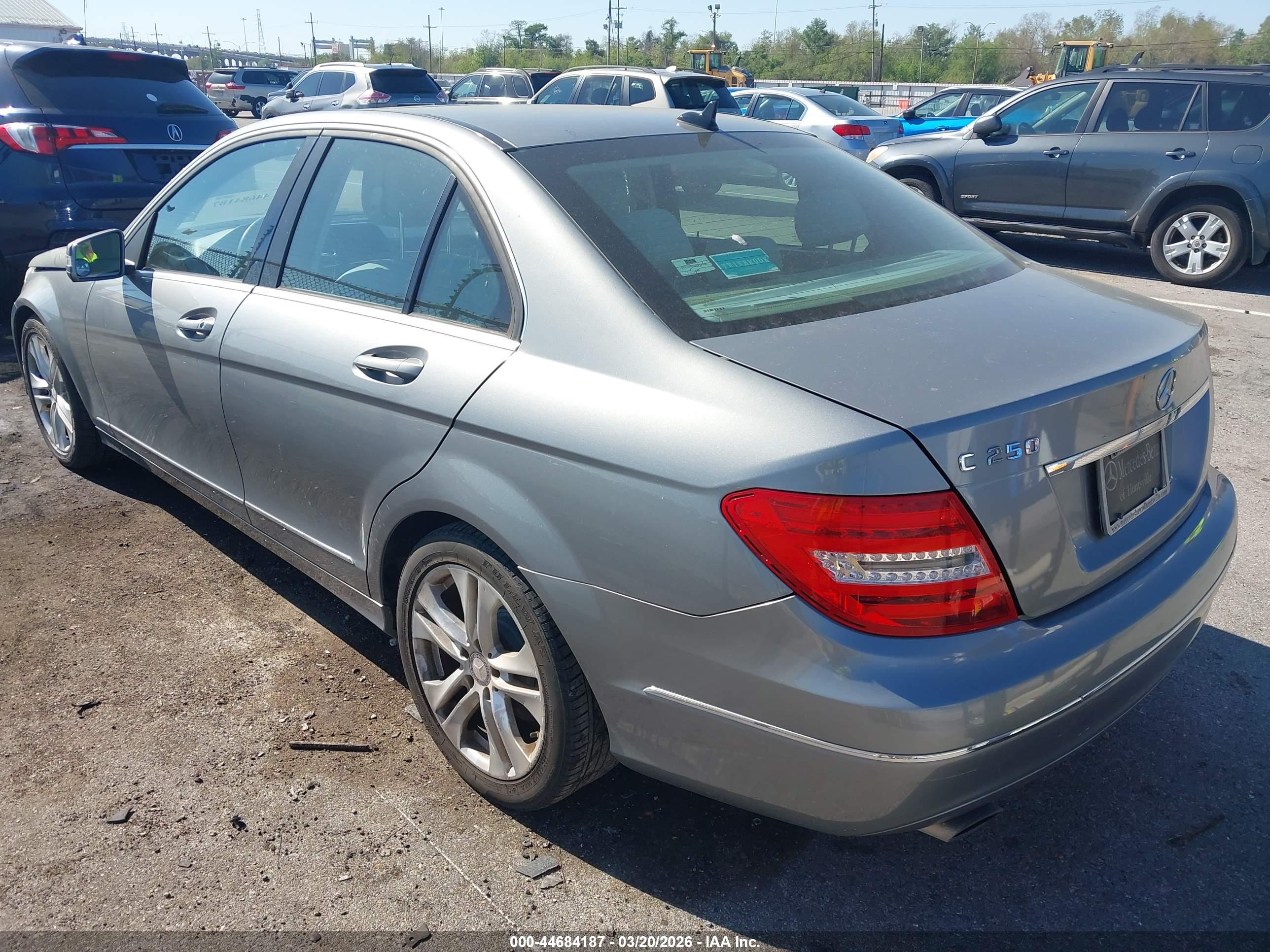 MERCEDES-BENZ C image 3