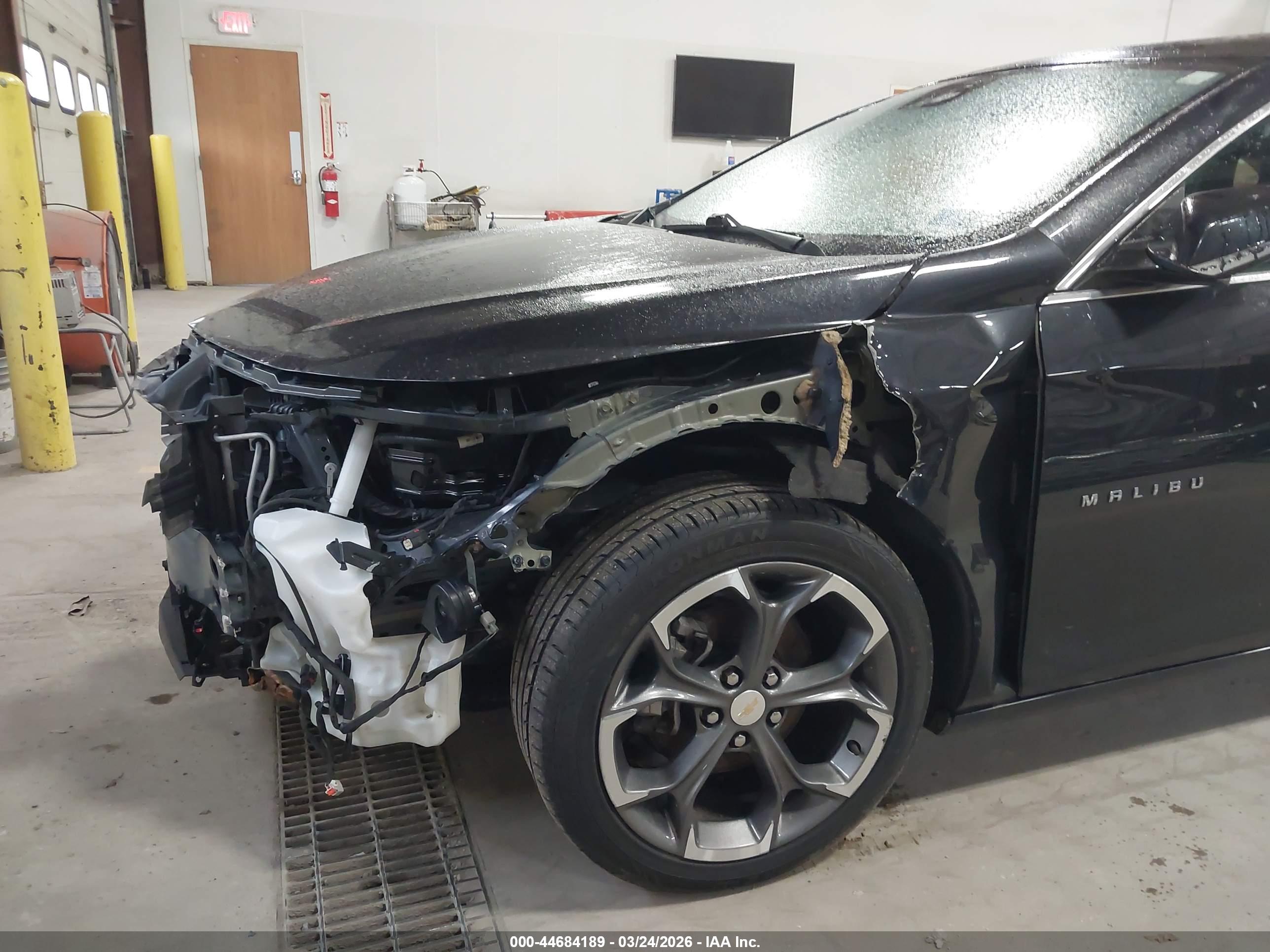 CHEVROLET MALIBU image 6