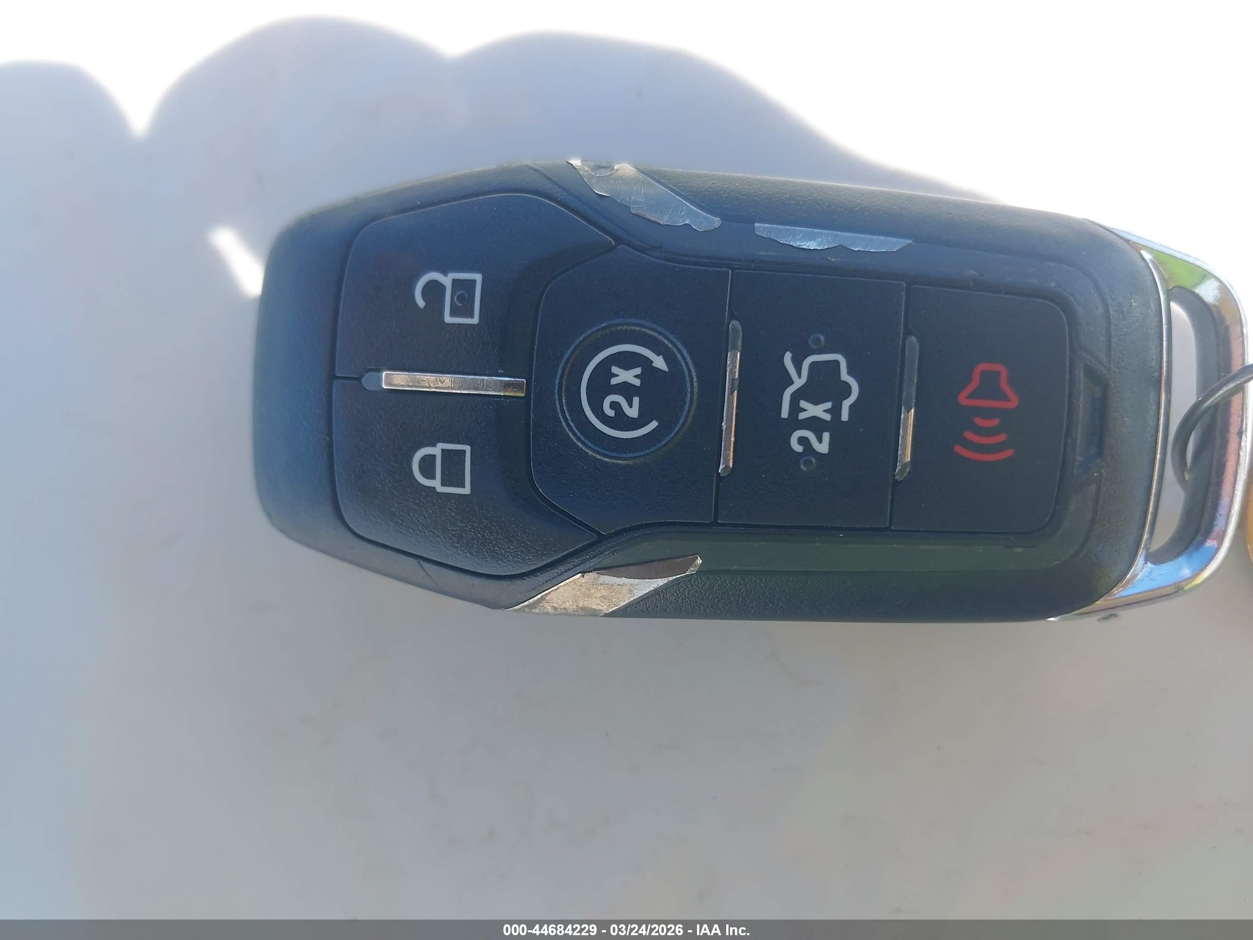 LINCOLN MKZ image 11