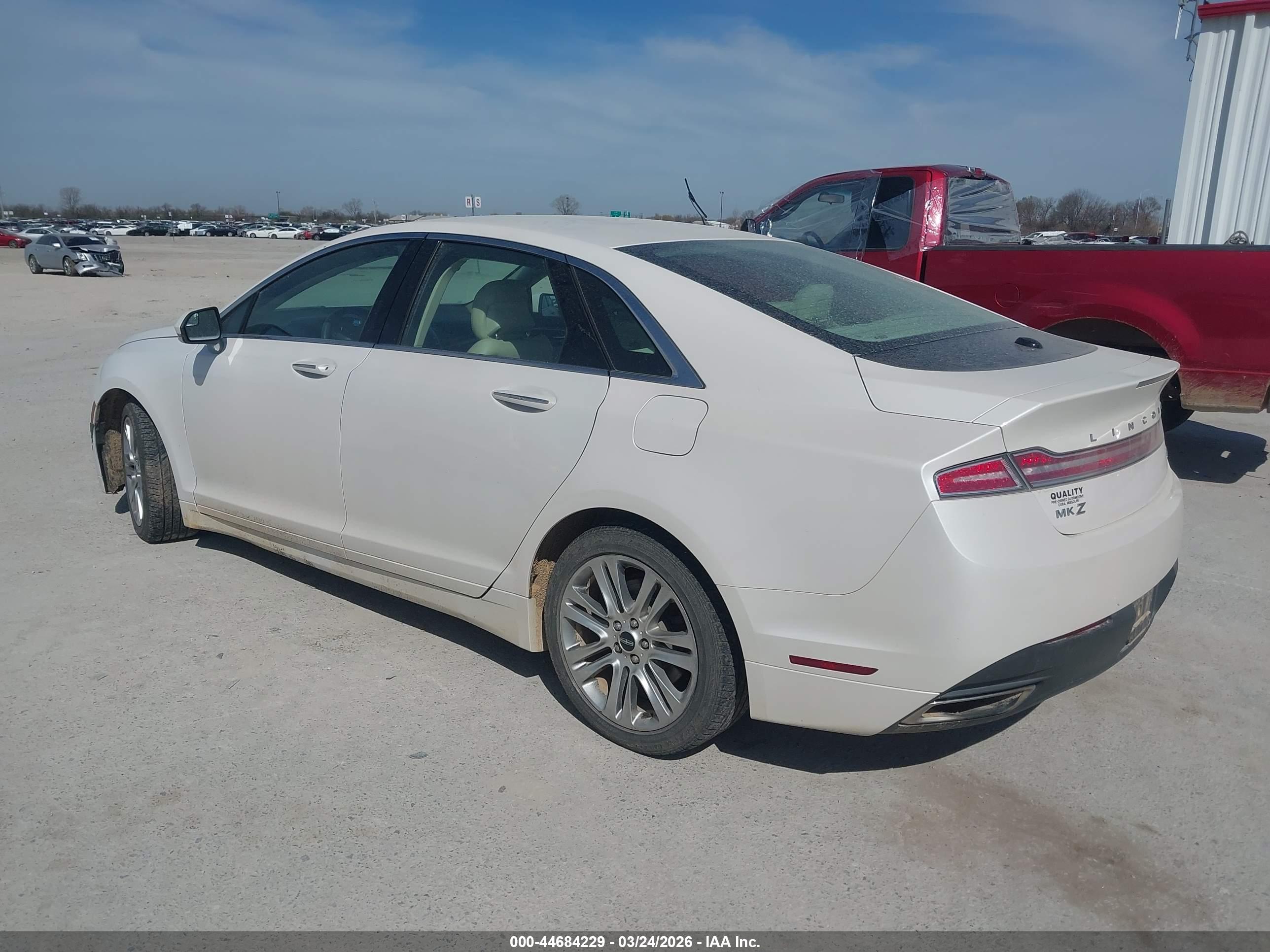 LINCOLN MKZ image 3