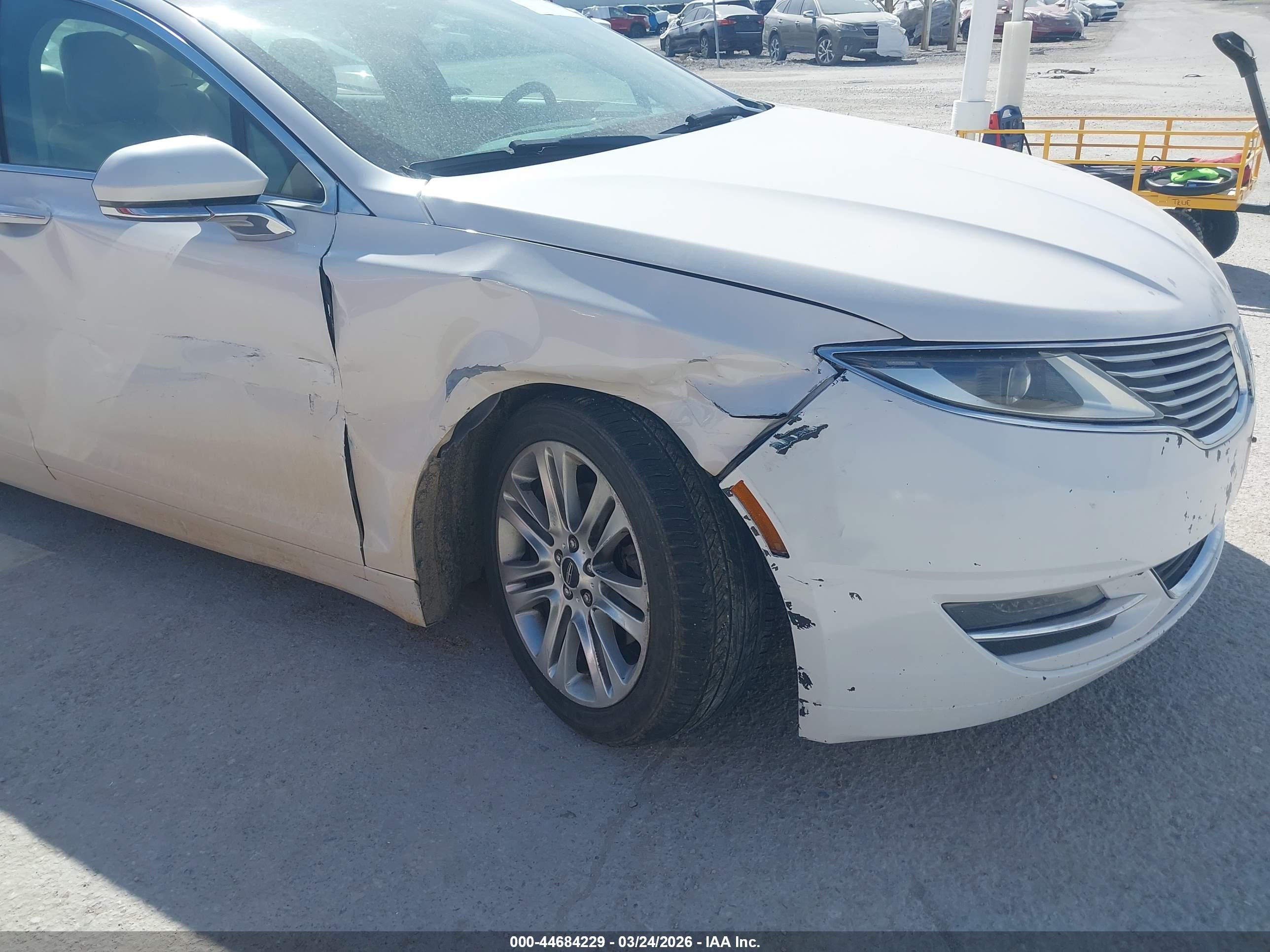 LINCOLN MKZ image 6