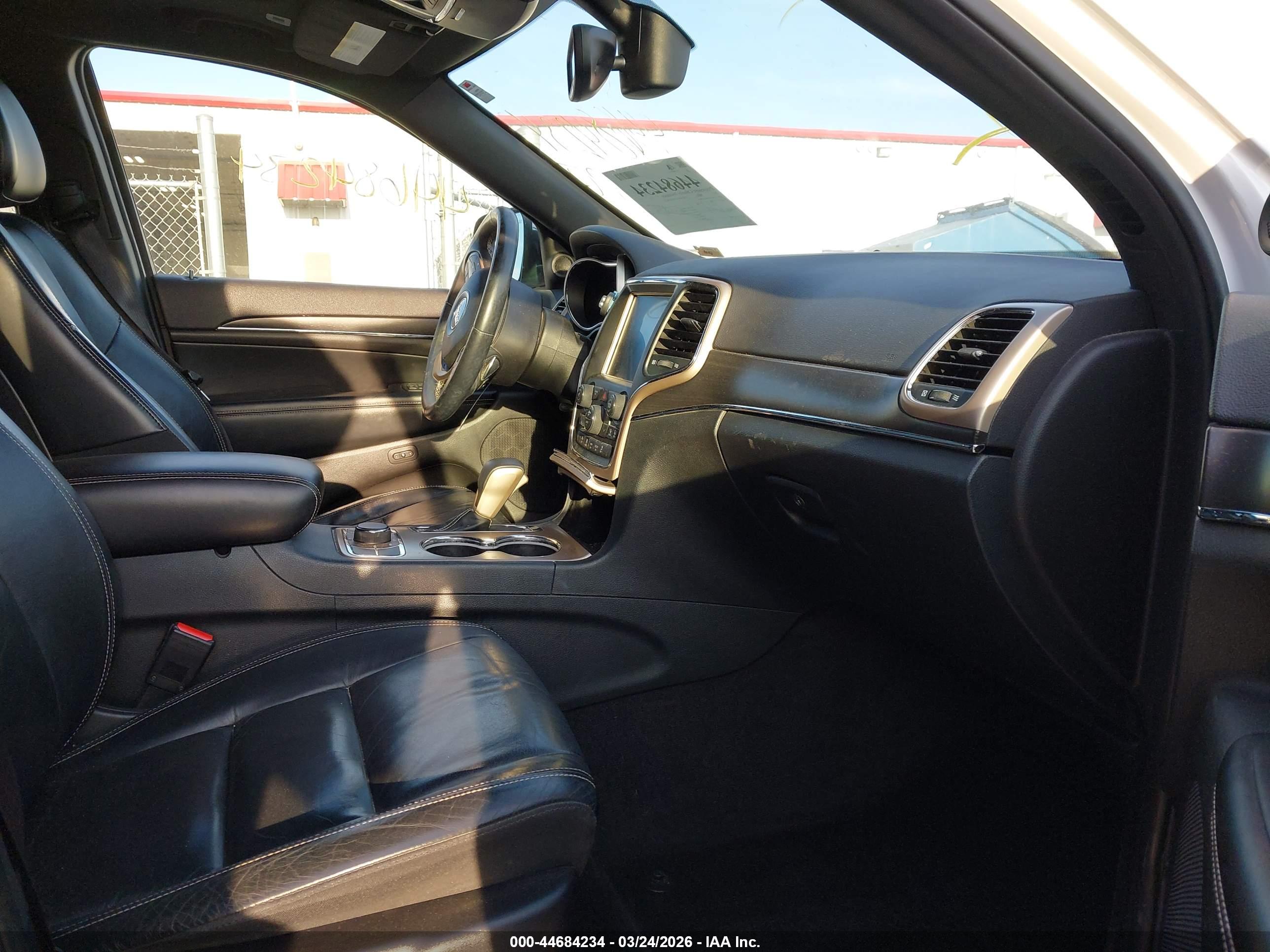 JEEP GRAND image 5