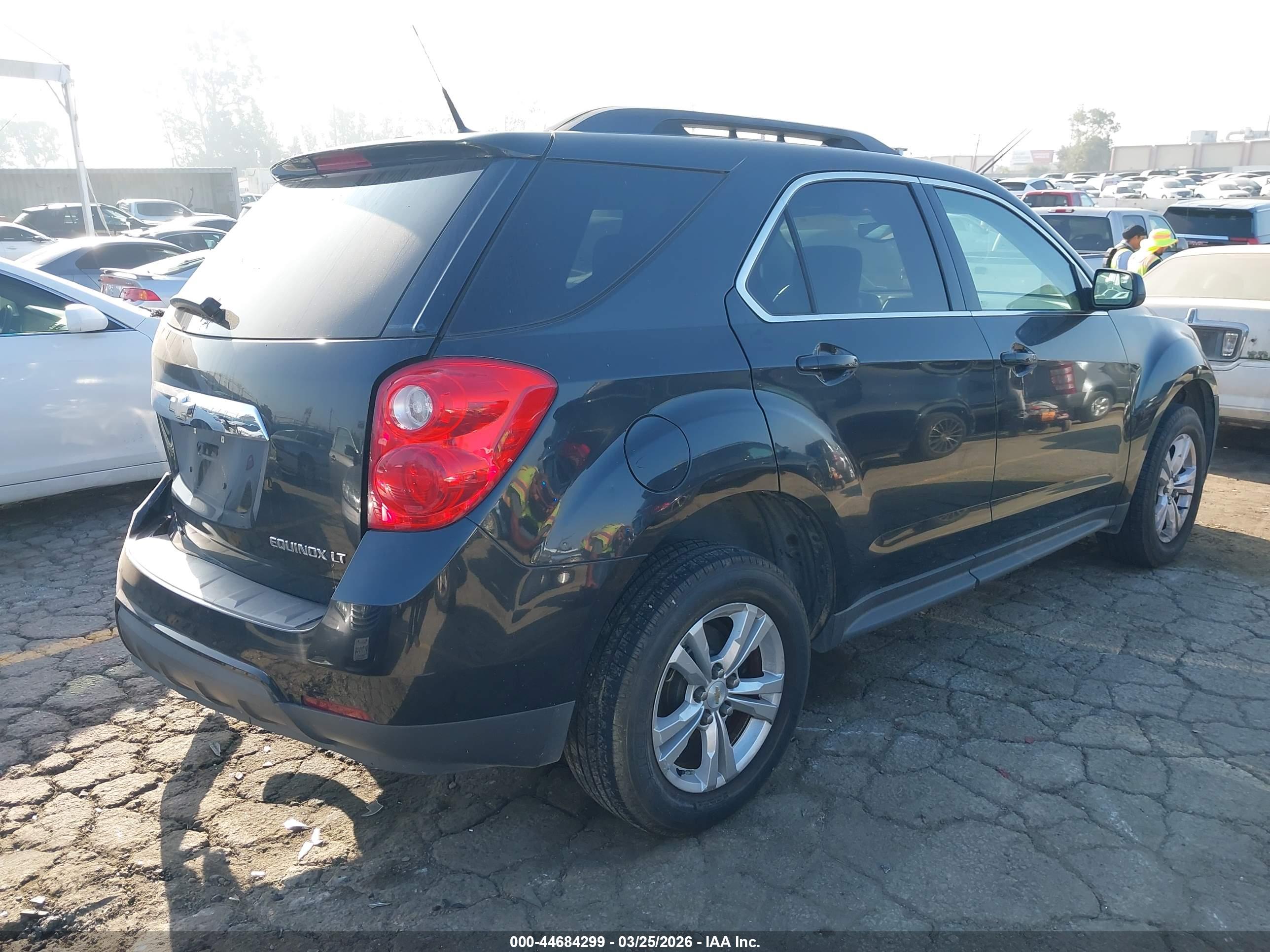 CHEVROLET EQUINOX image 4