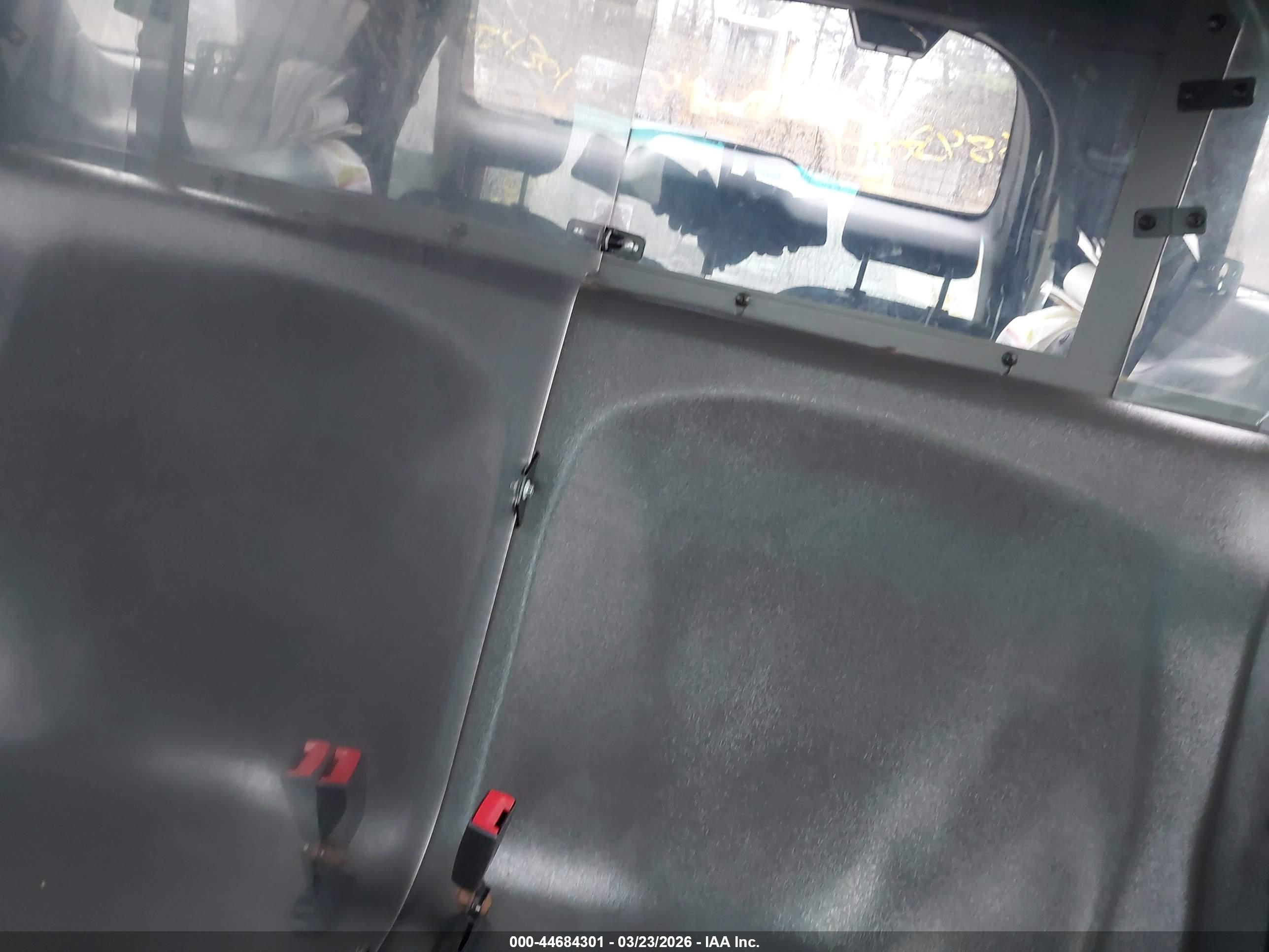 FORD UTILITY image 8