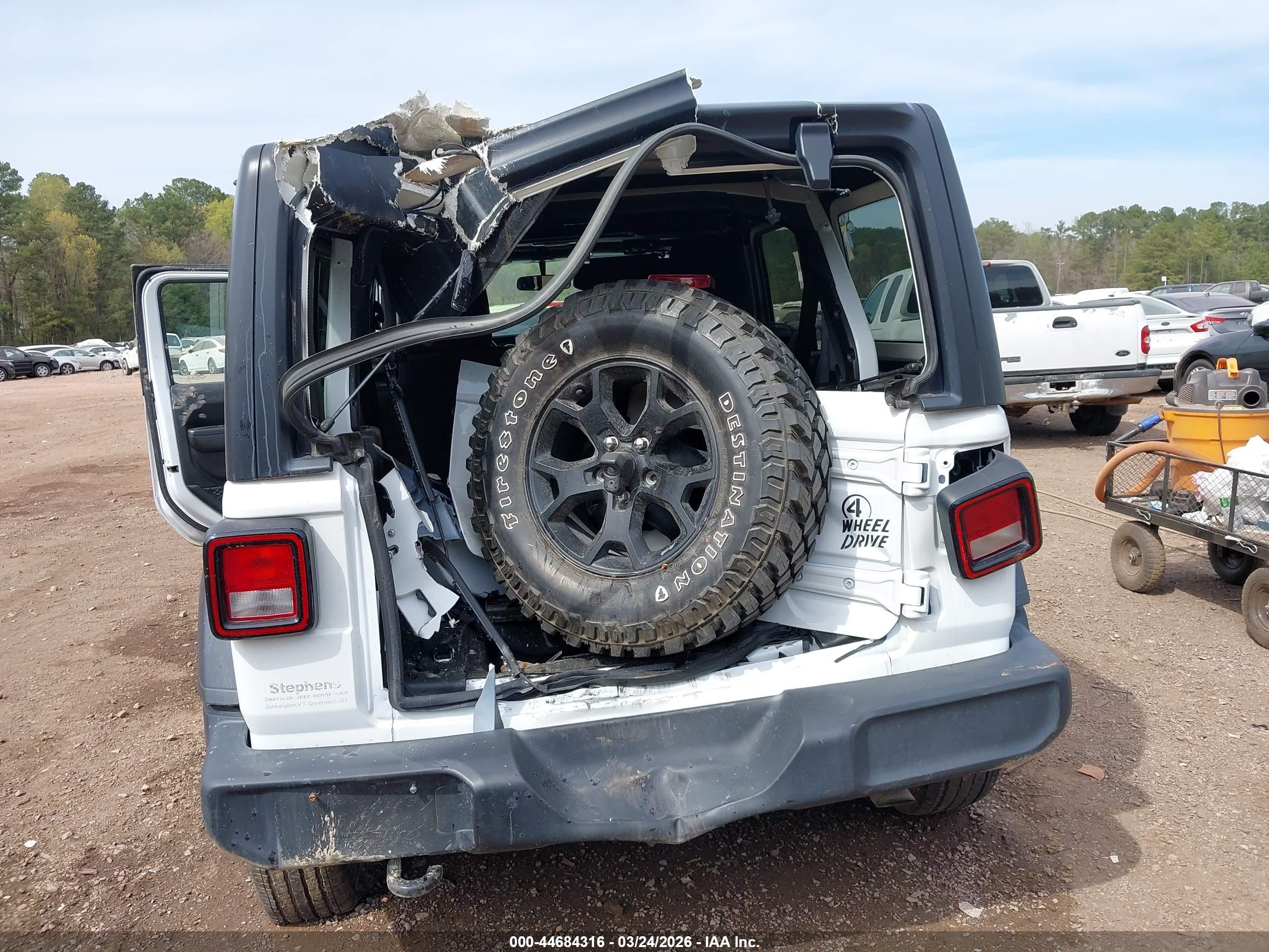 JEEP WRANGLER image 6